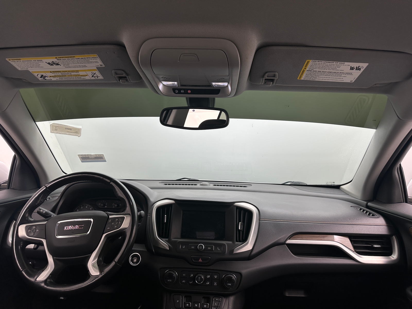 Thumbnail: 2018 GMC Terrain - 3