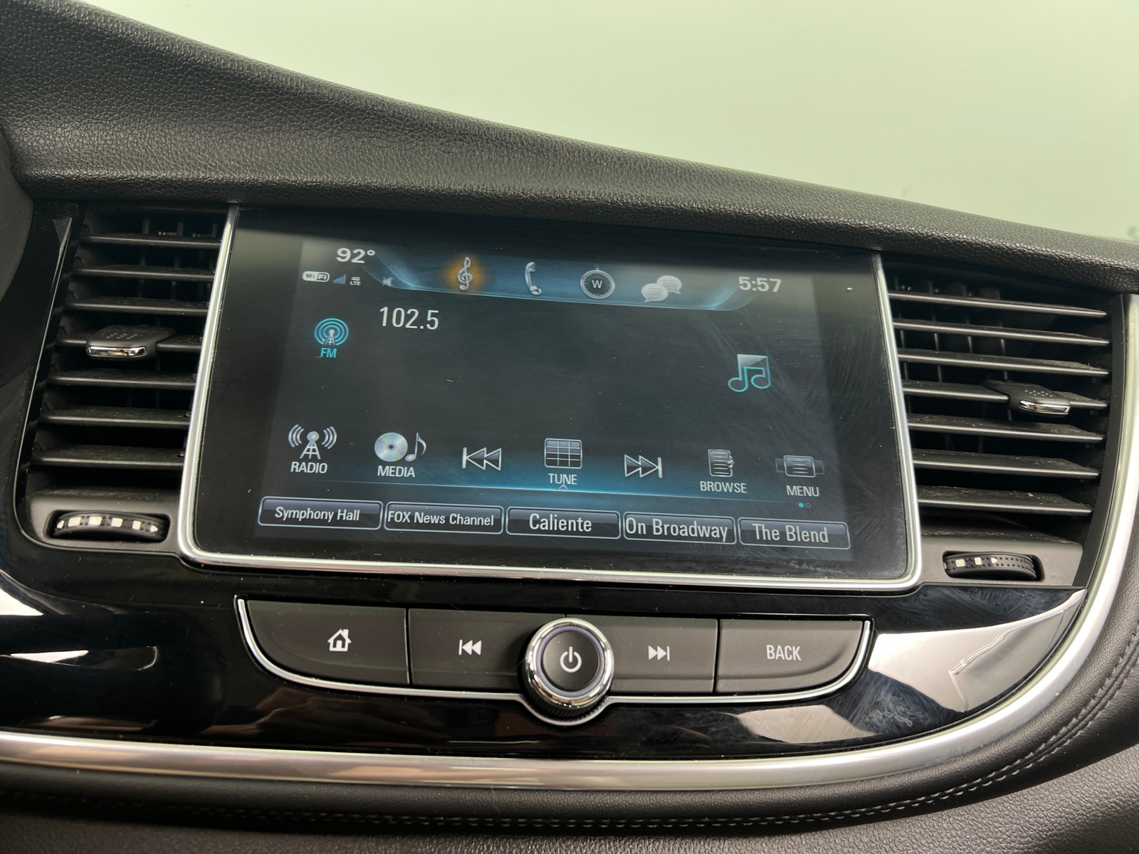 Thumbnail: 2019 Buick Encore - 3