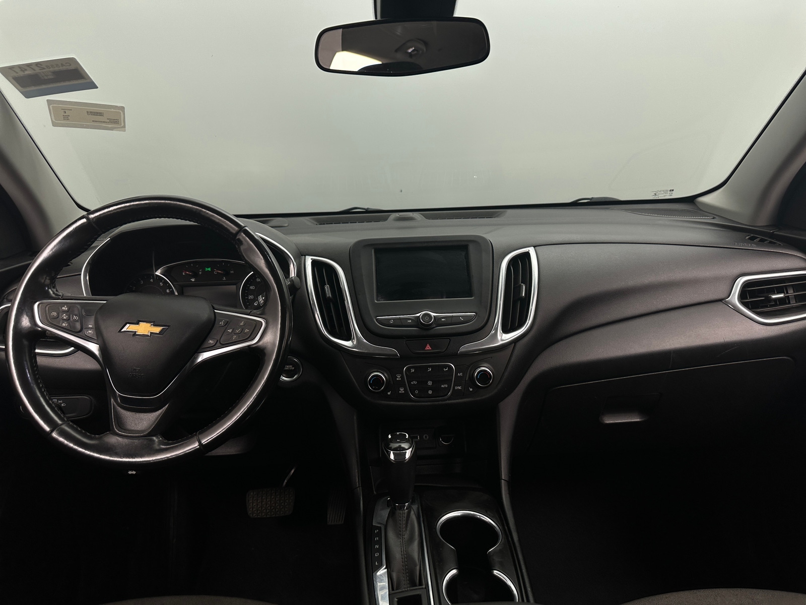 Thumbnail: 2019 Chevrolet Equinox - 3