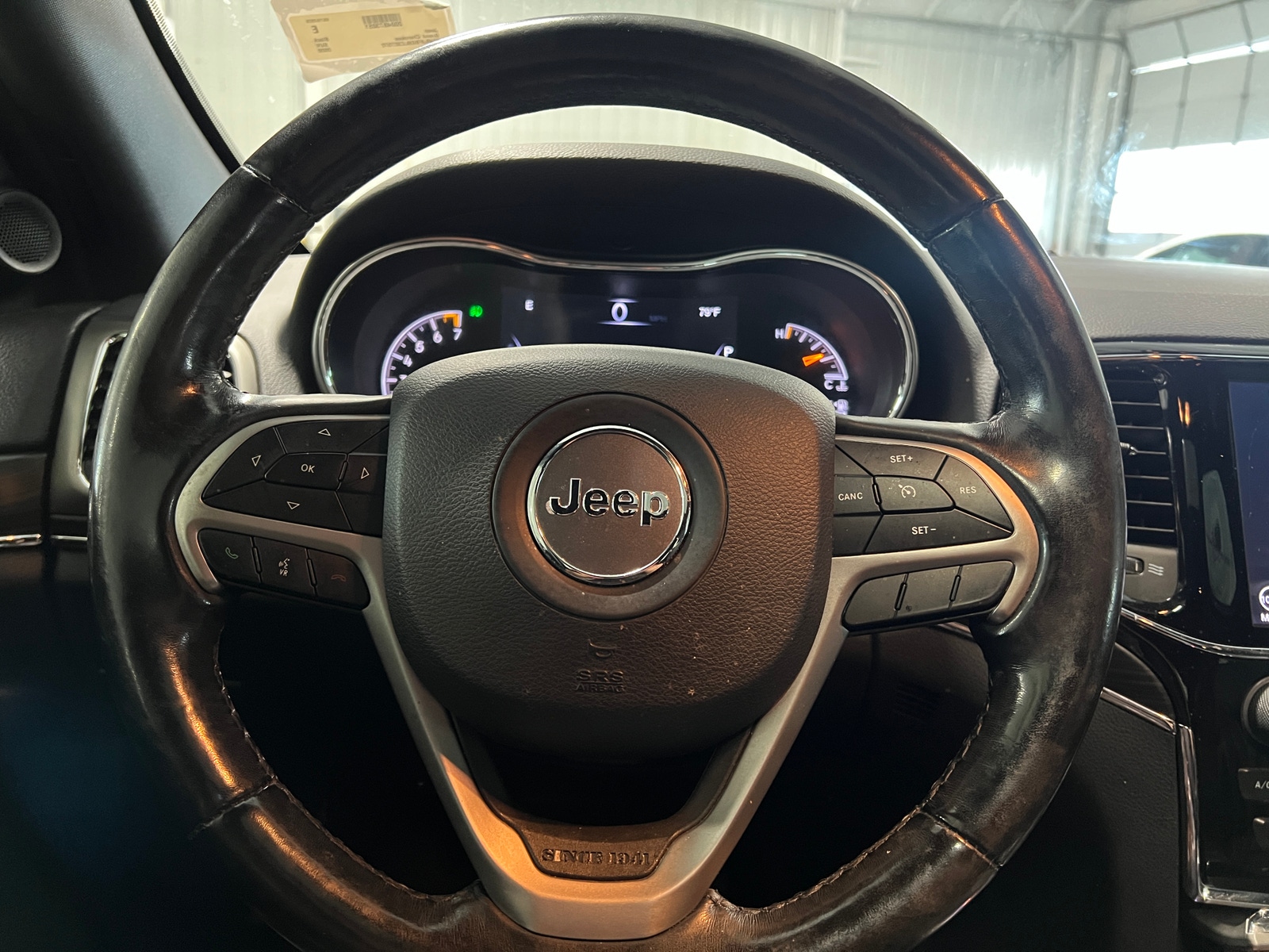 Thumbnail: 2020 Jeep Grand Cherokee - 4