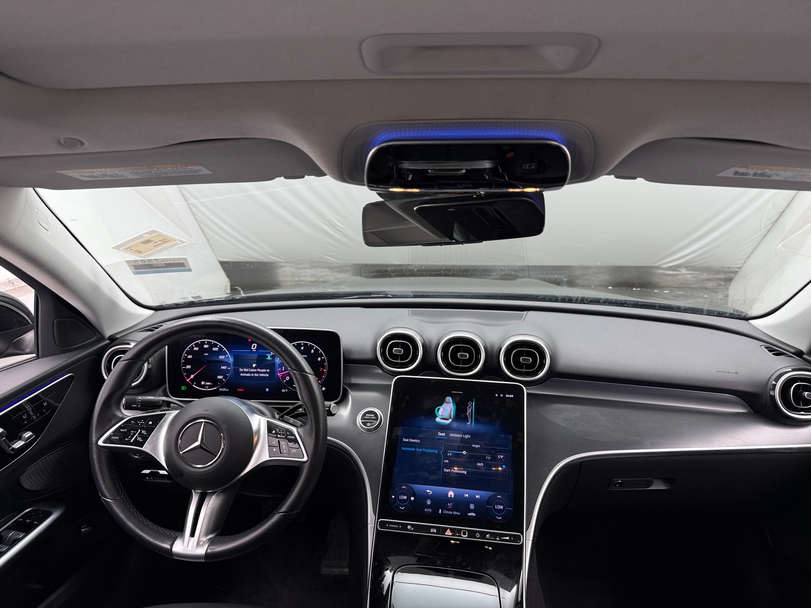 Thumbnail: 2025 Mercedes-Benz C-Class - 2