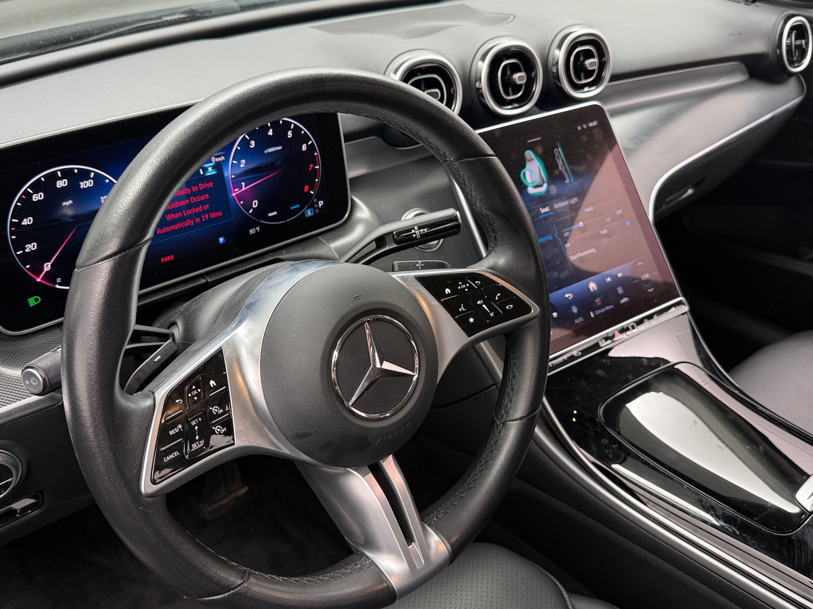 Thumbnail: 2025 Mercedes-Benz C-Class - 4