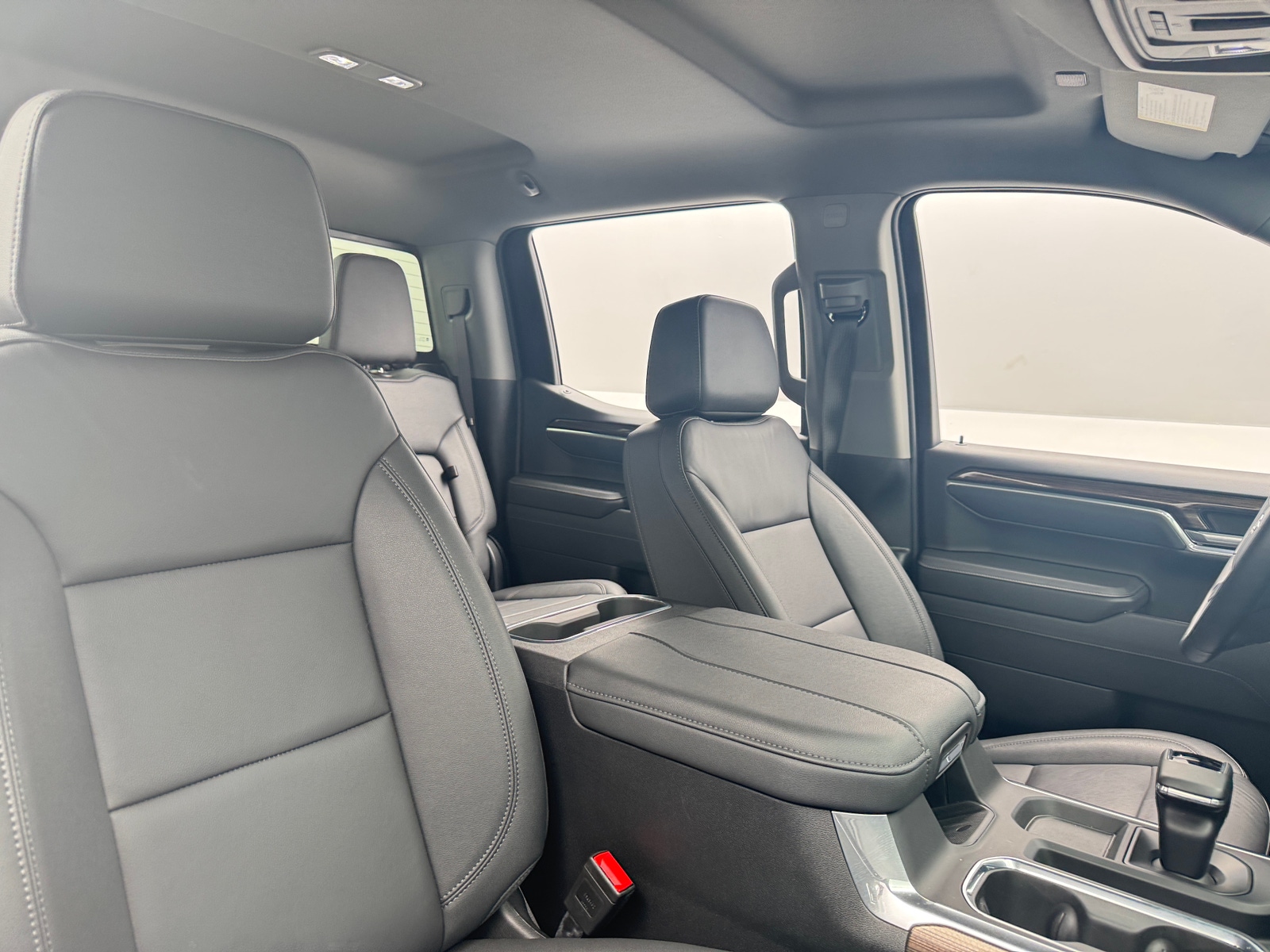 Thumbnail: 2025 Chevrolet Silverado 1500 - 2
