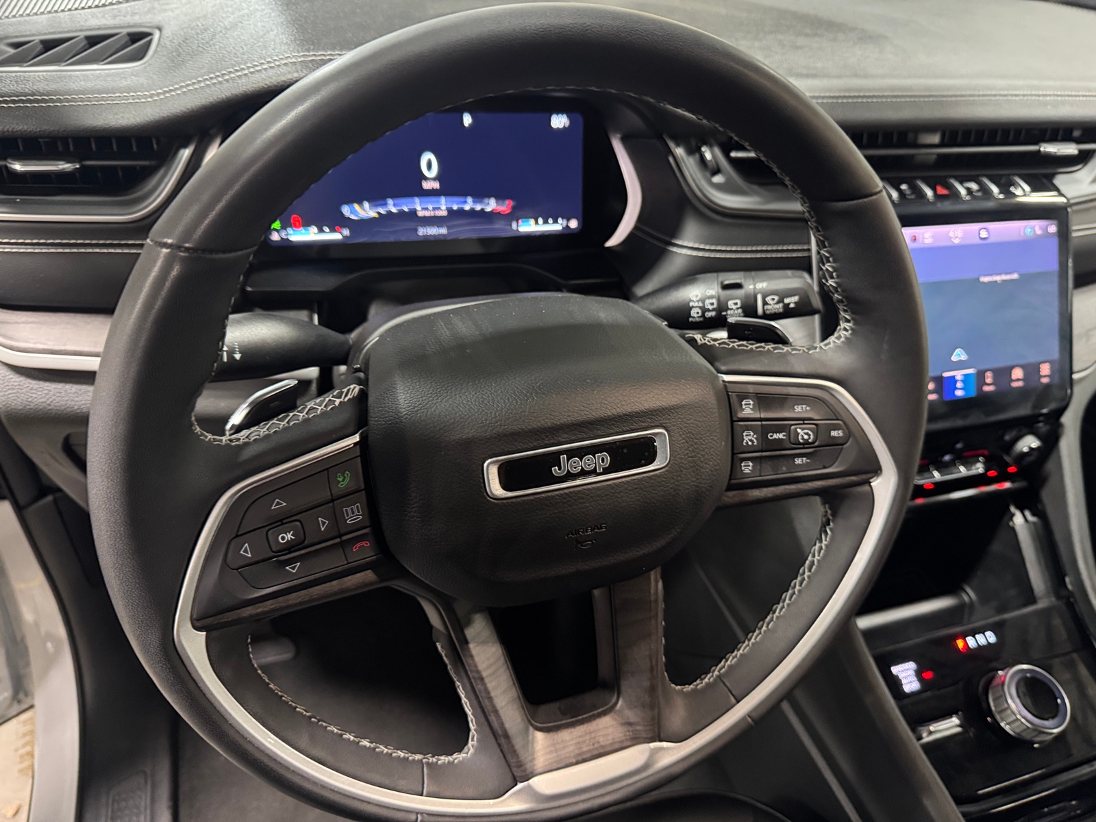 Thumbnail: 2023 Jeep Grand Cherokee - 4