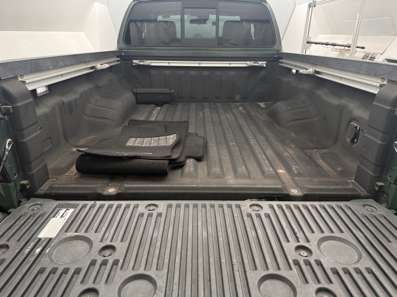 Thumbnail: 2022 Nissan Frontier - 7