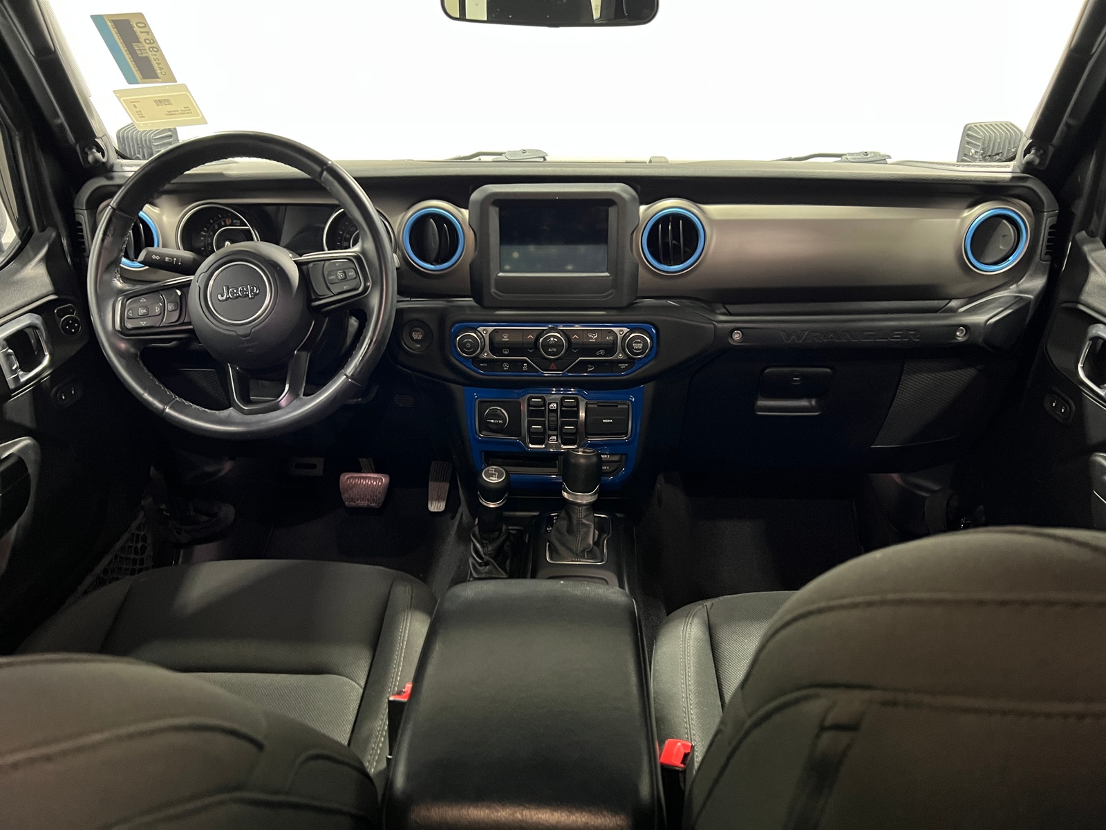 Thumbnail: 2020 Jeep Wrangler - 3