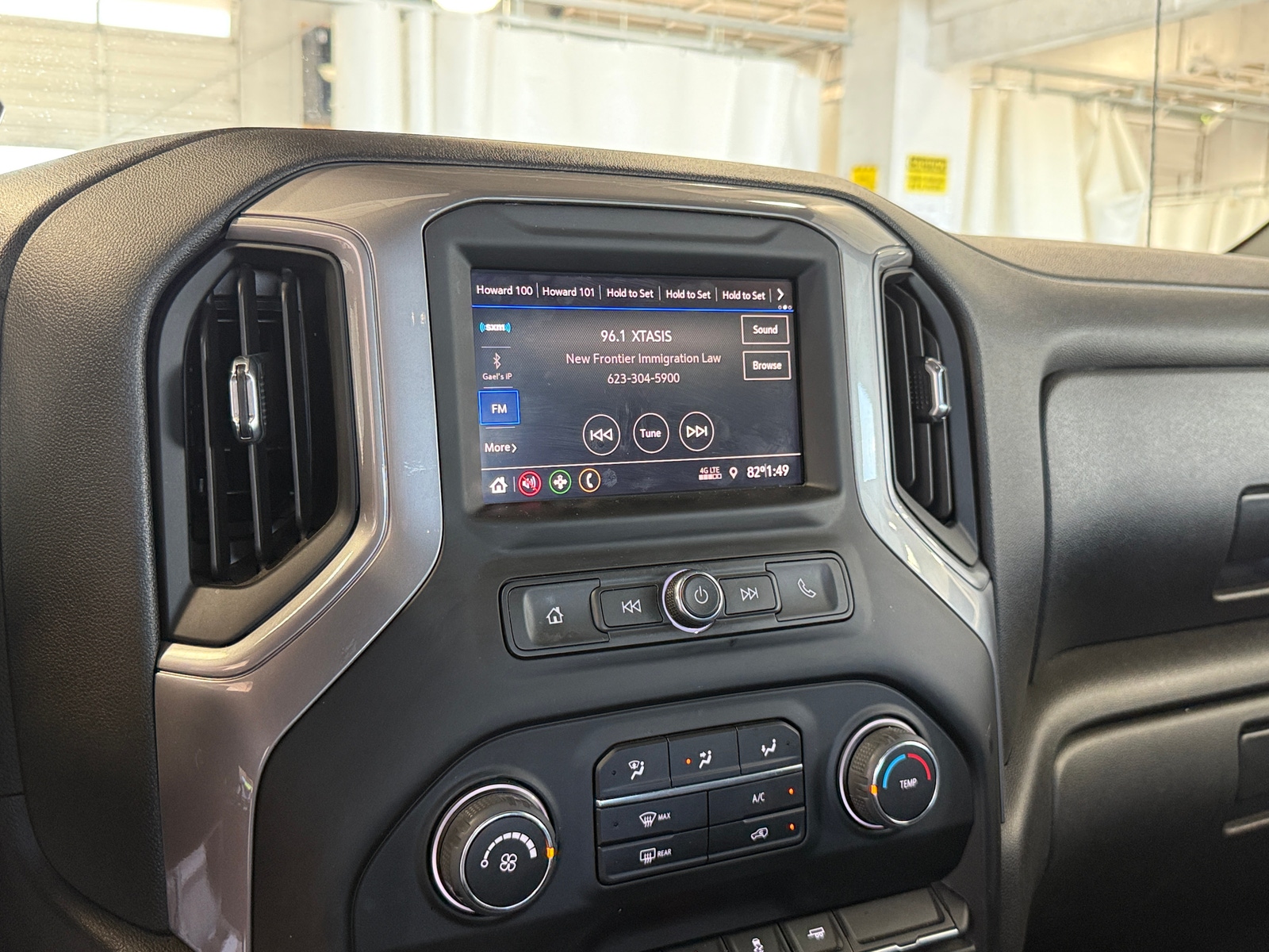 Thumbnail: 2022 Chevrolet Silverado 1500 - 4
