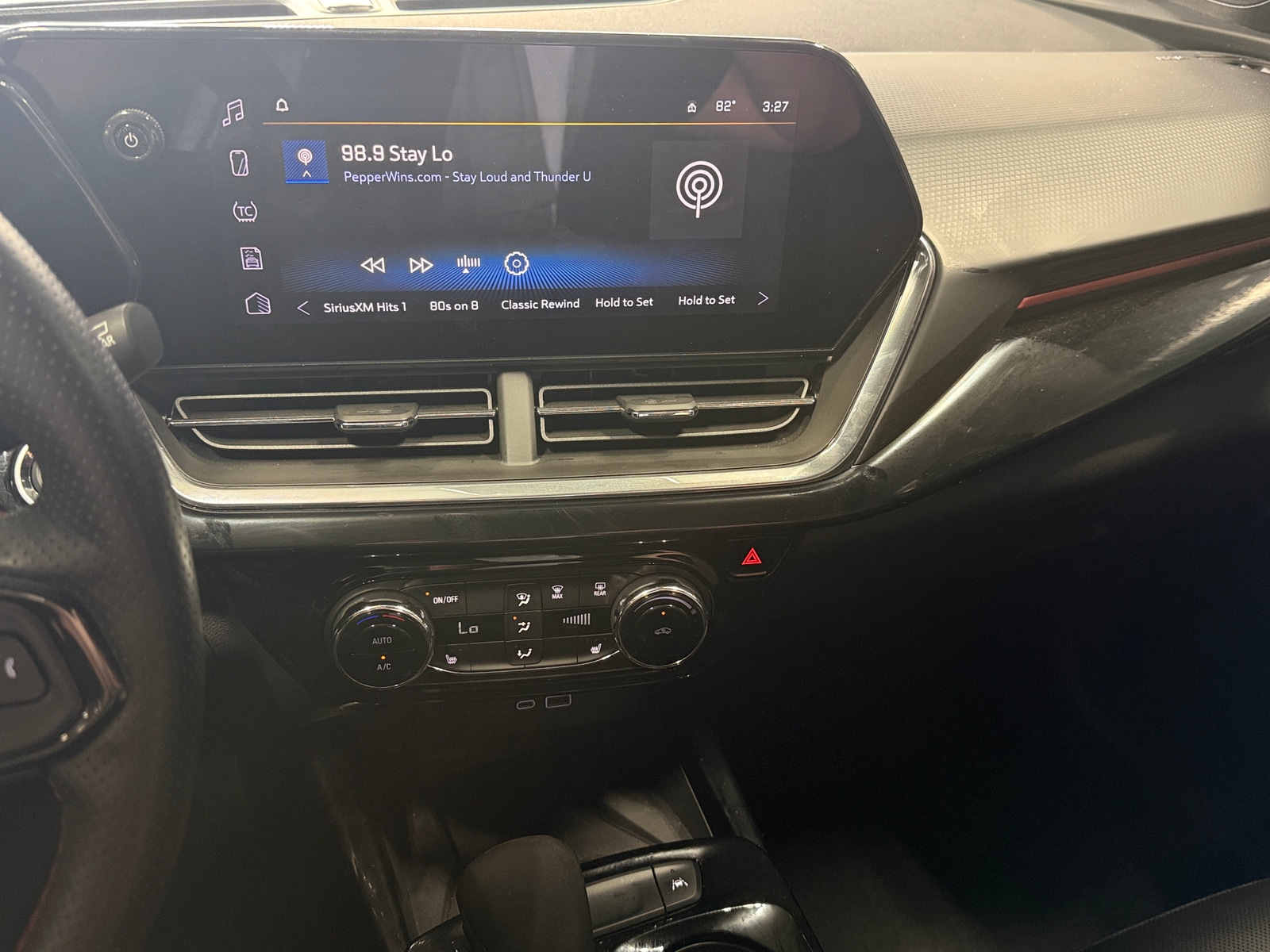 Thumbnail: 2025 Chevrolet Trax - 4