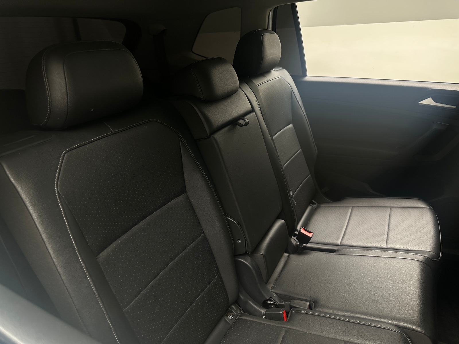 Thumbnail: 2019 Volkswagen Tiguan - 5