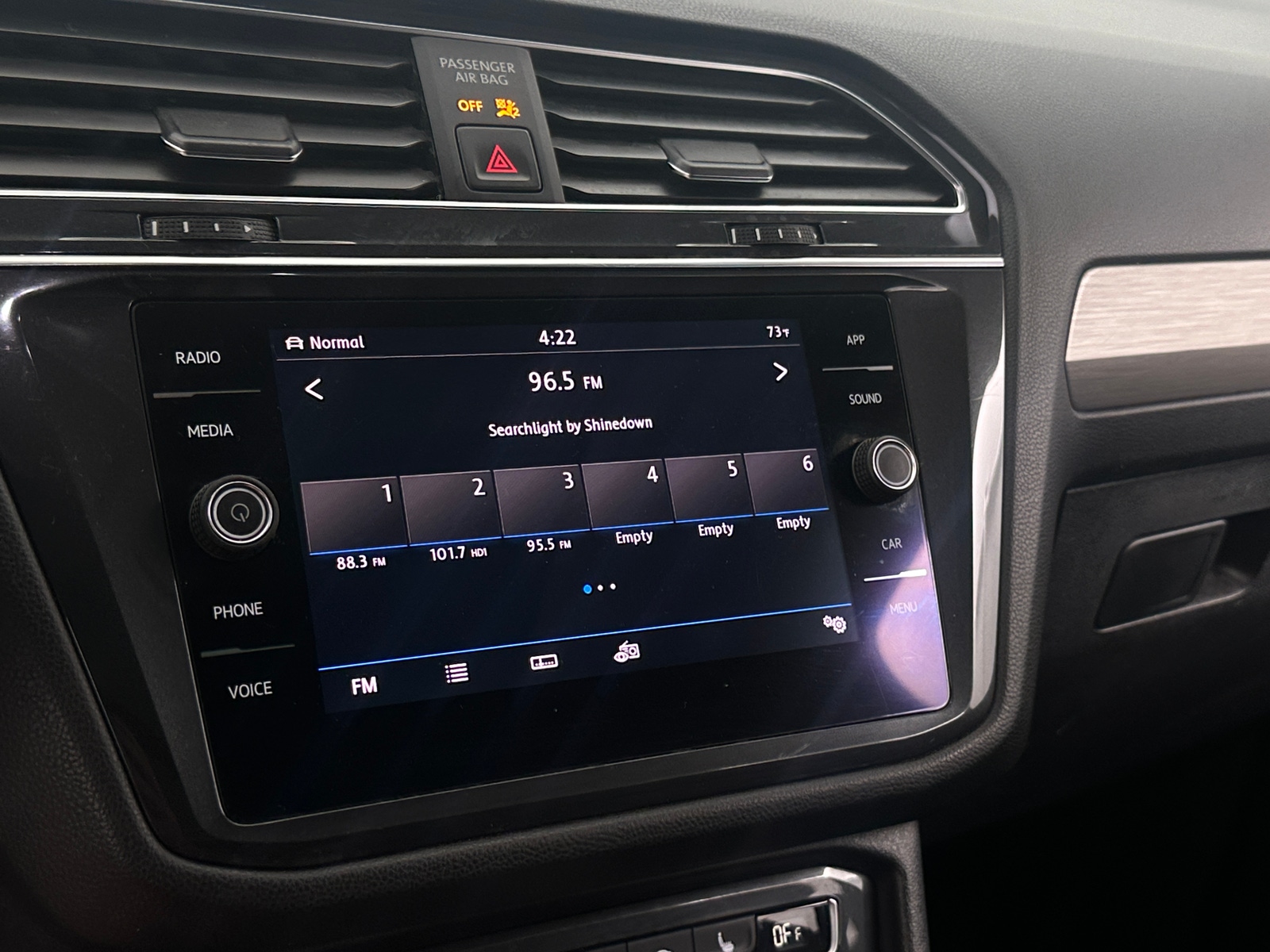 Thumbnail: 2019 Volkswagen Tiguan - 3