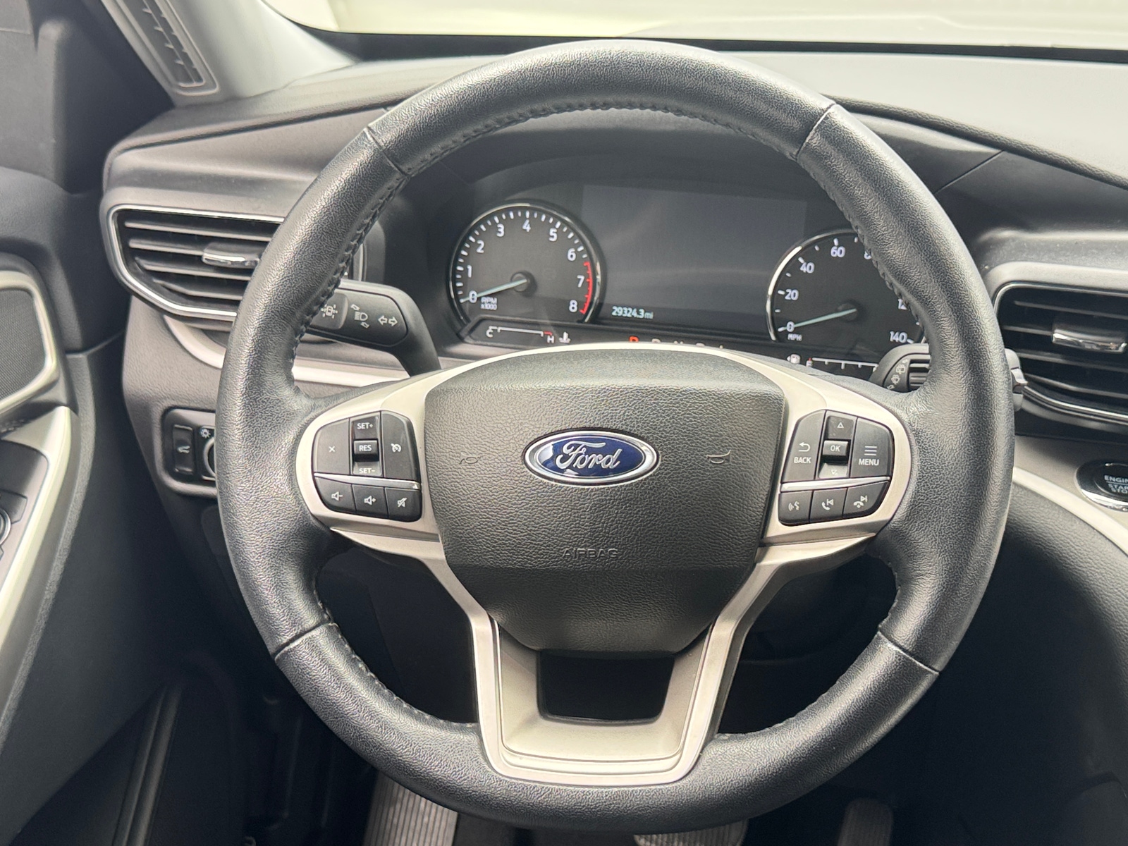 Thumbnail: 2023 Ford Explorer - 4