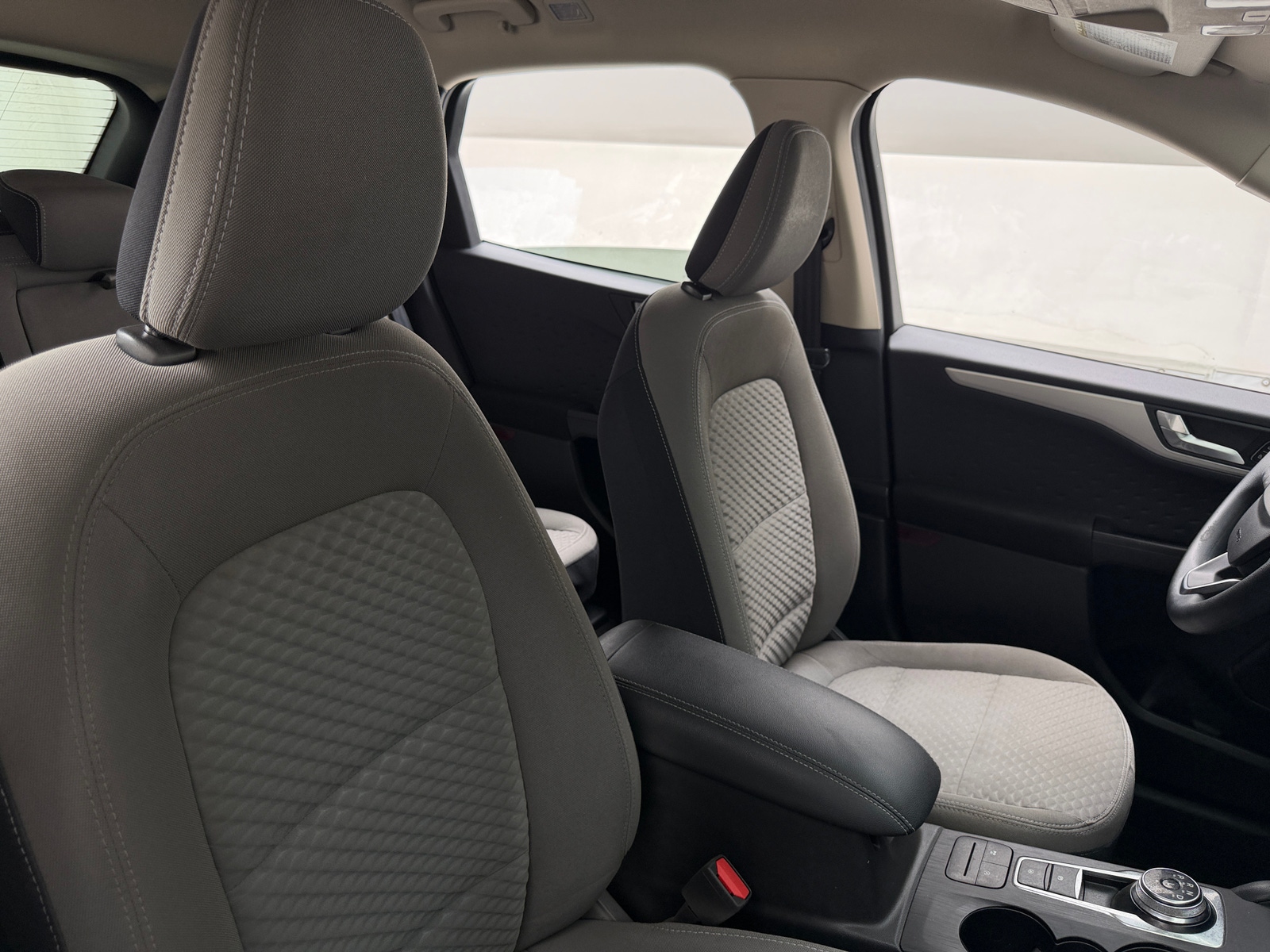 Thumbnail: 2020 Ford Escape - 2