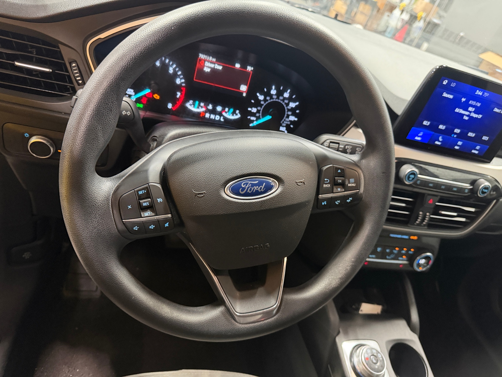 Thumbnail: 2020 Ford Escape - 5