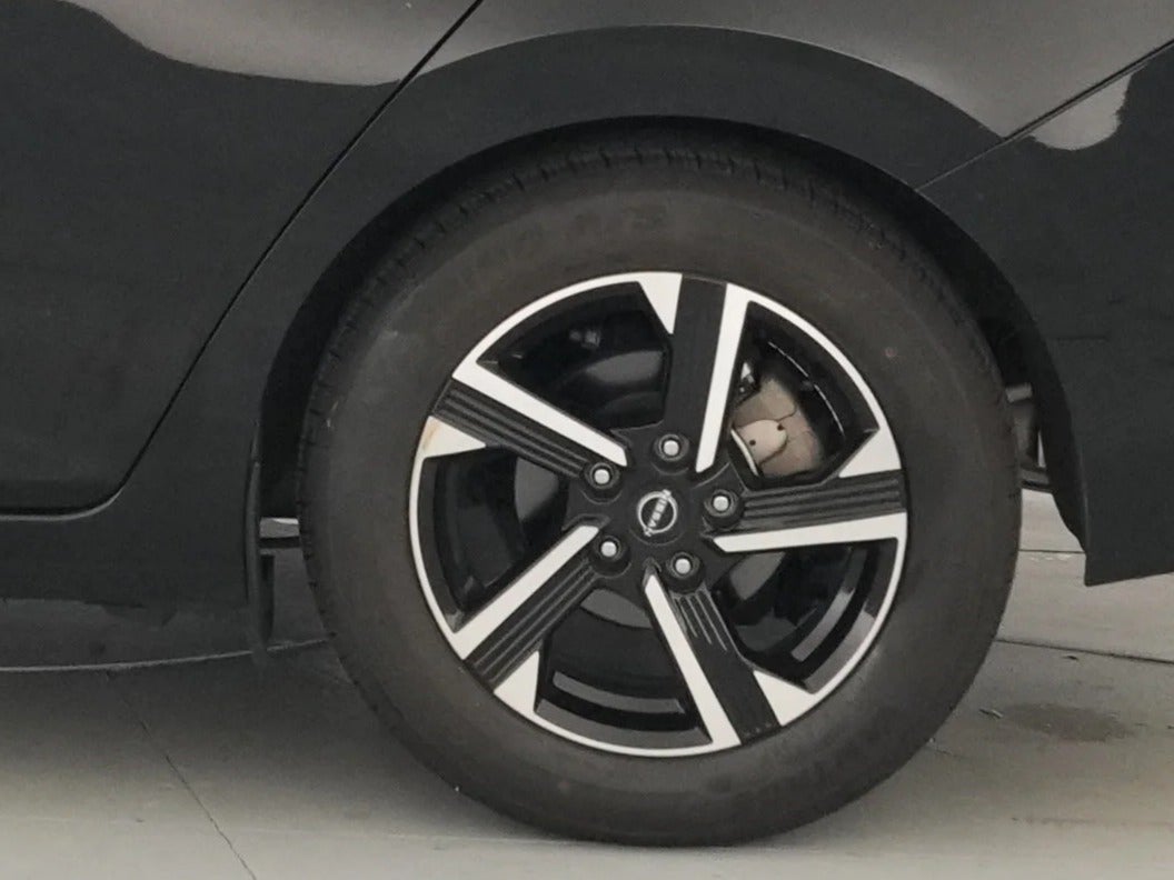 2025 Nissan Sentra SV - Photo 14