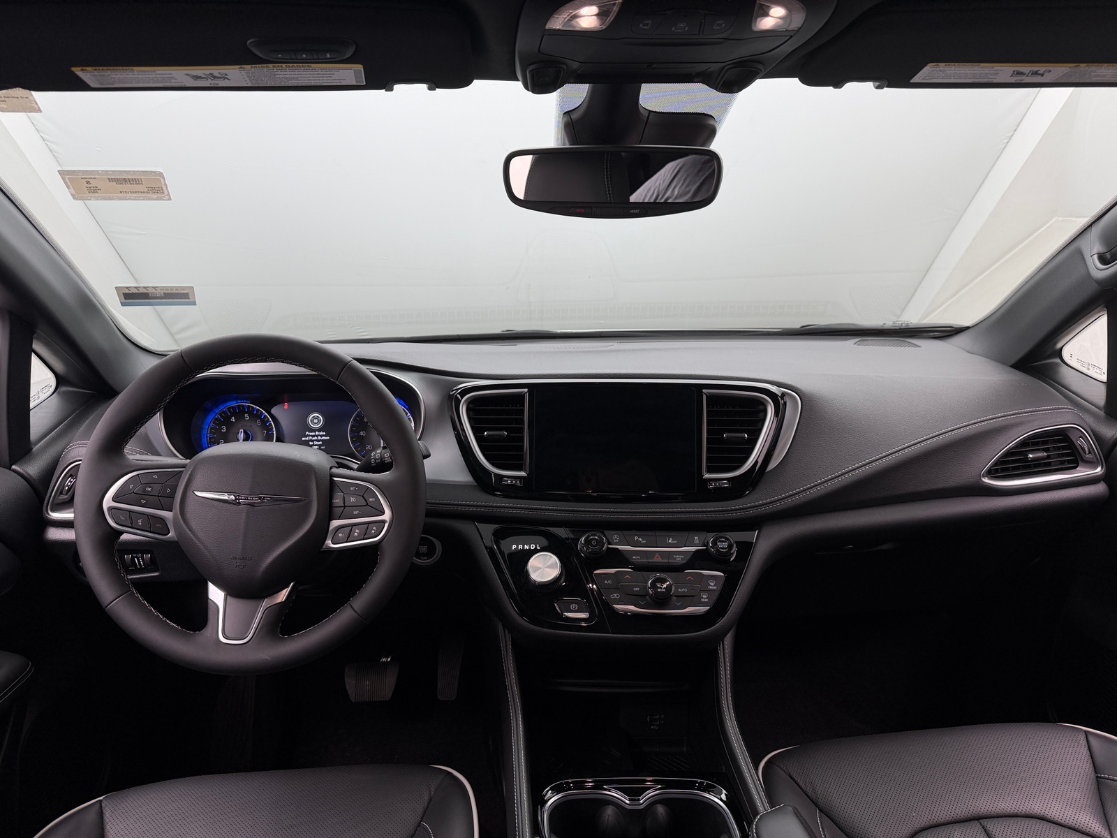 Thumbnail: 2026 Chrysler Pacifica - 2