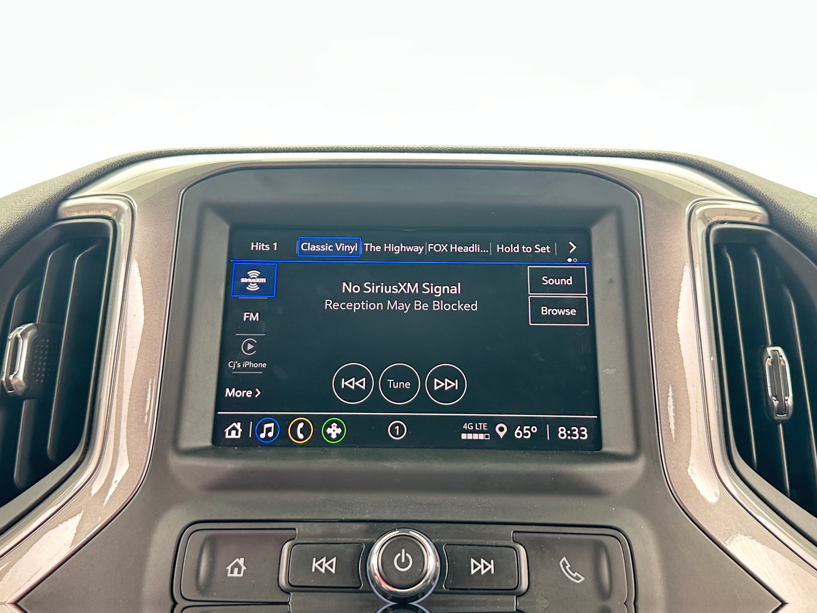 Thumbnail: 2024 Chevrolet Silverado 1500 - 4