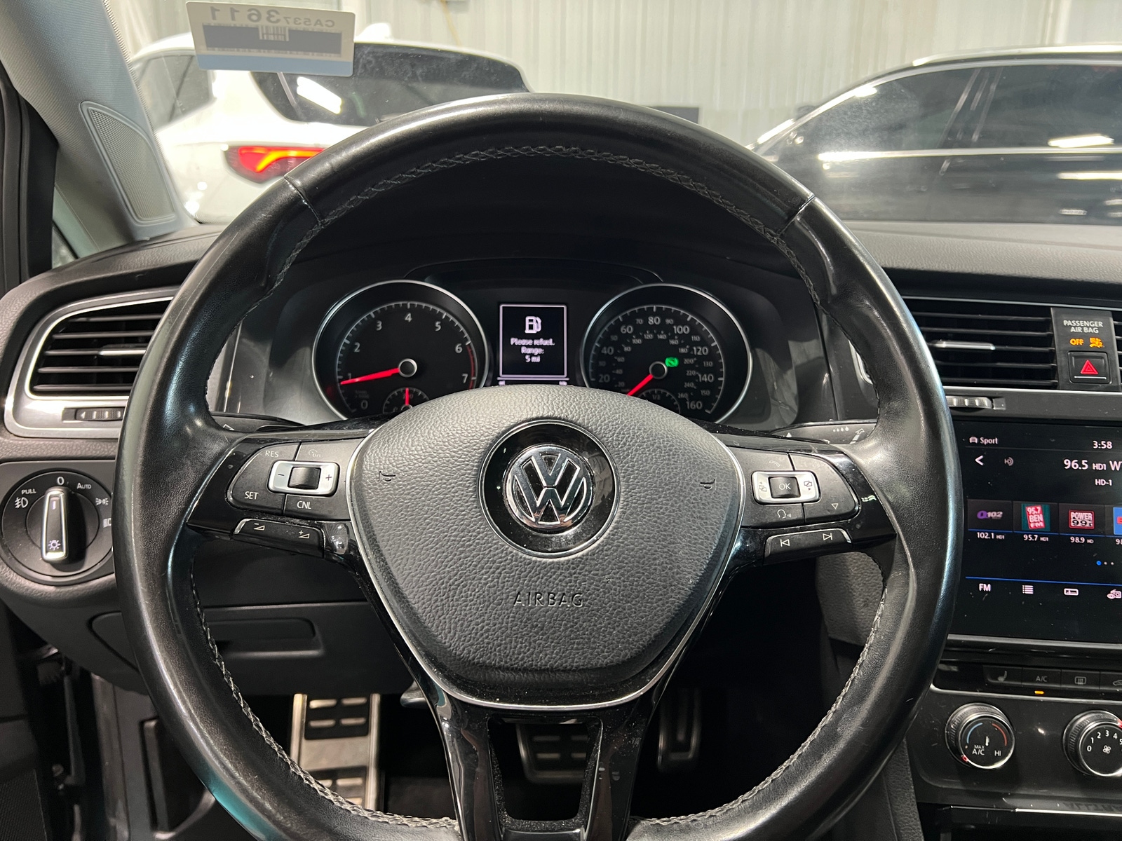 Thumbnail: 2018 Volkswagen Golf - 4