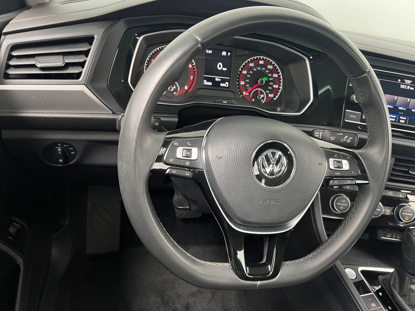 Thumbnail: 2020 Volkswagen Jetta - 4