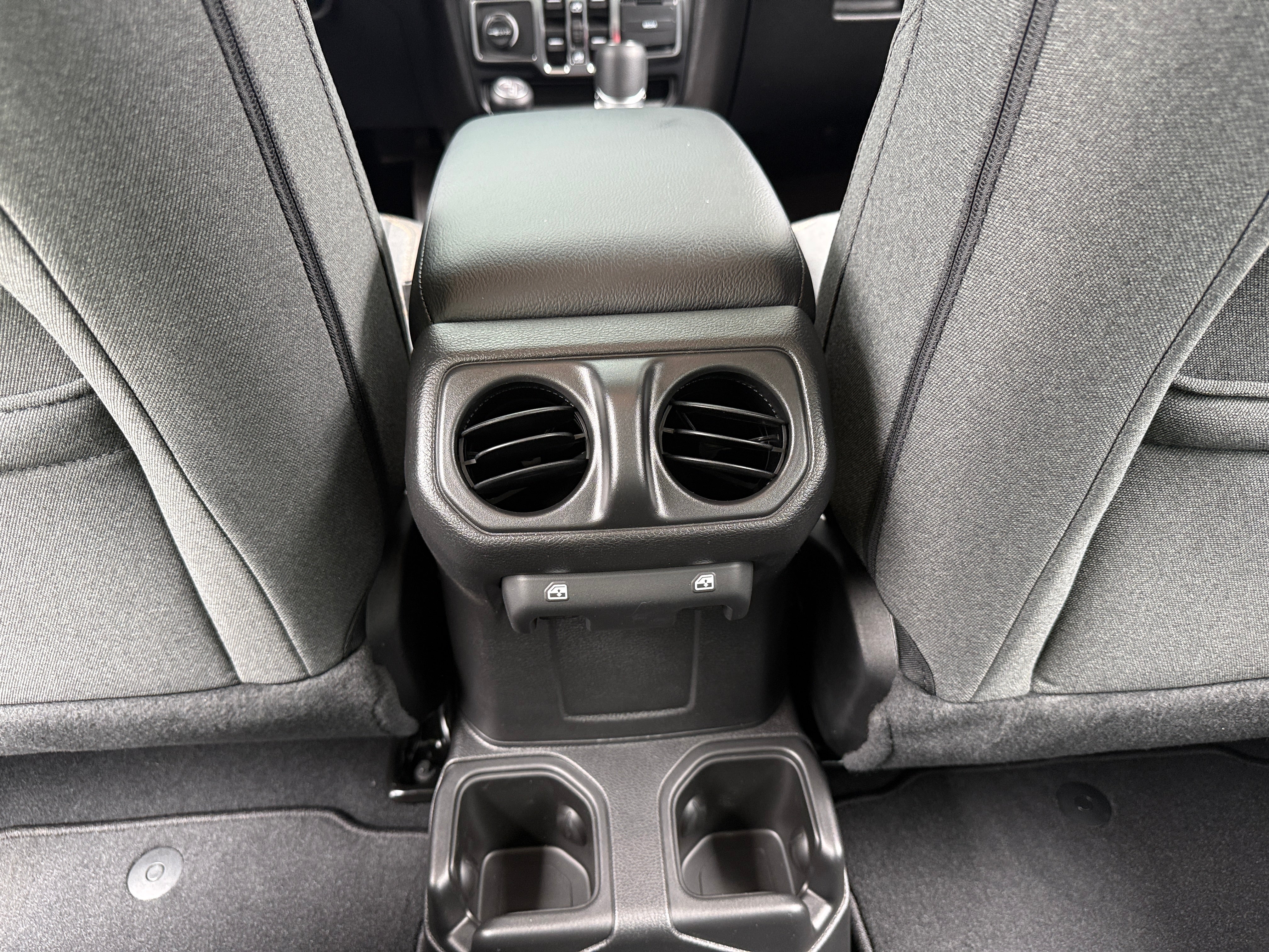 2026 Jeep Wrangler 4-Door Sport - Photo 4