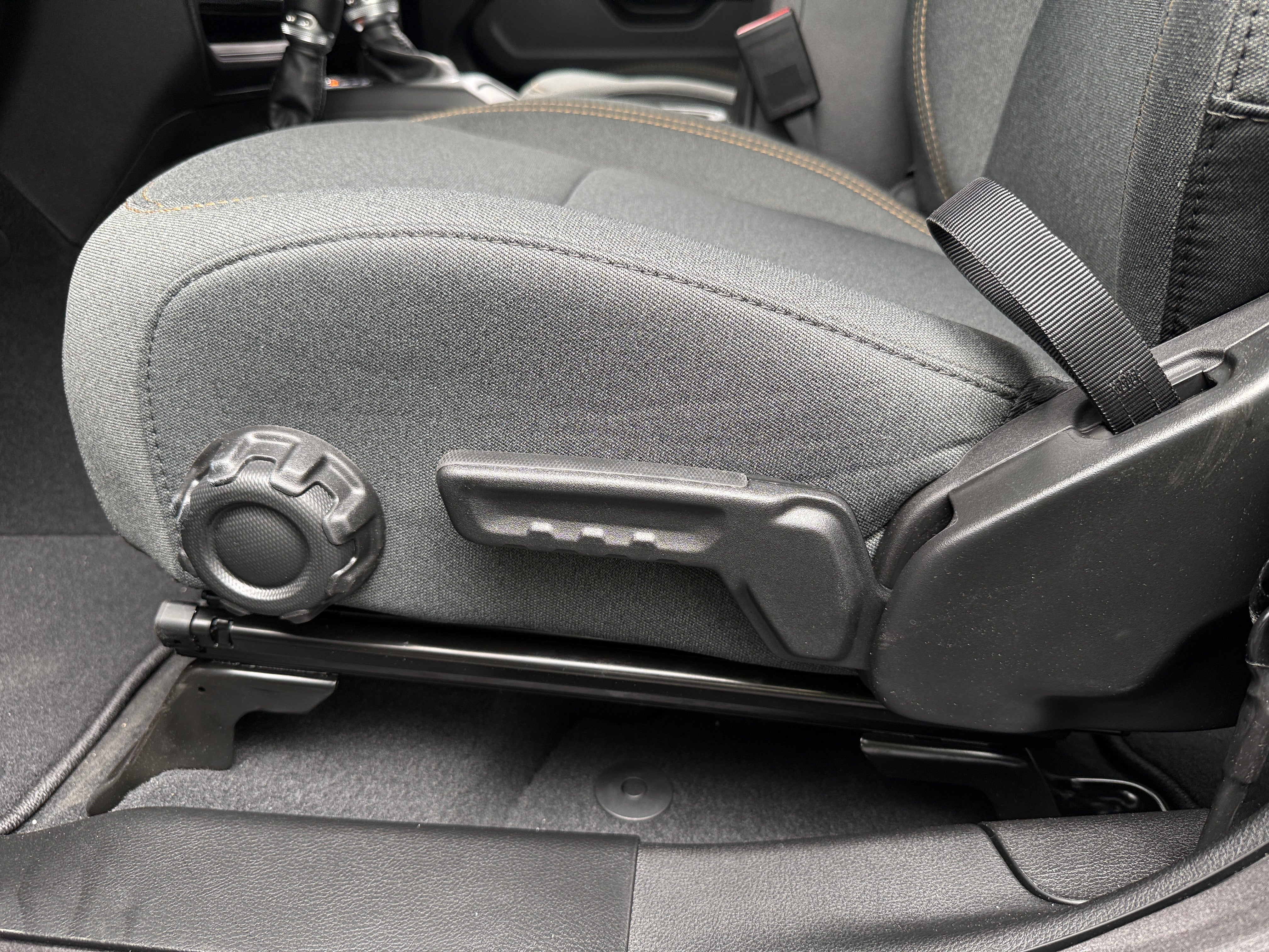 2026 Jeep Wrangler 4-Door Sport - Photo 7
