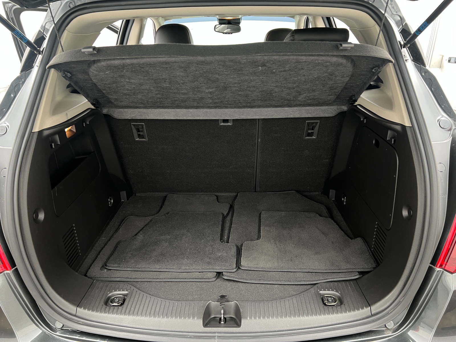 Thumbnail: 2017 Buick Encore - 6