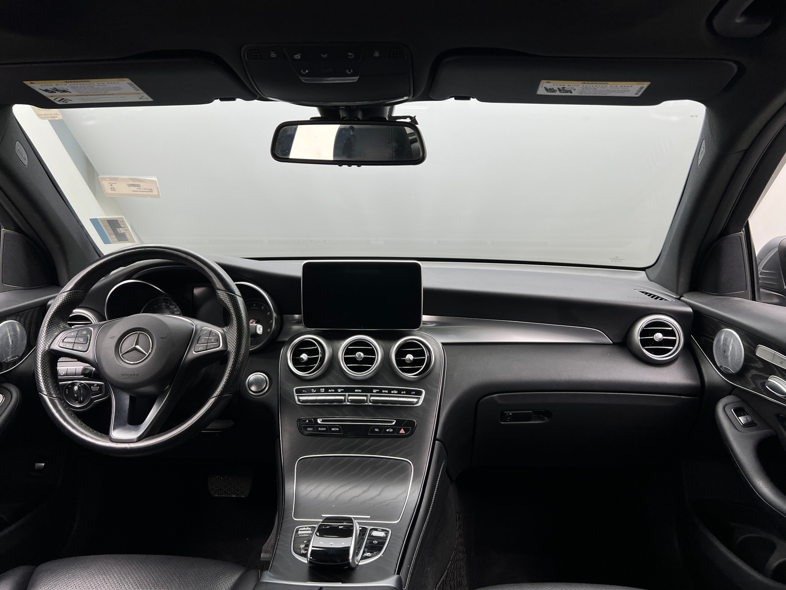 Thumbnail: 2018 Mercedes-Benz GLC - 2