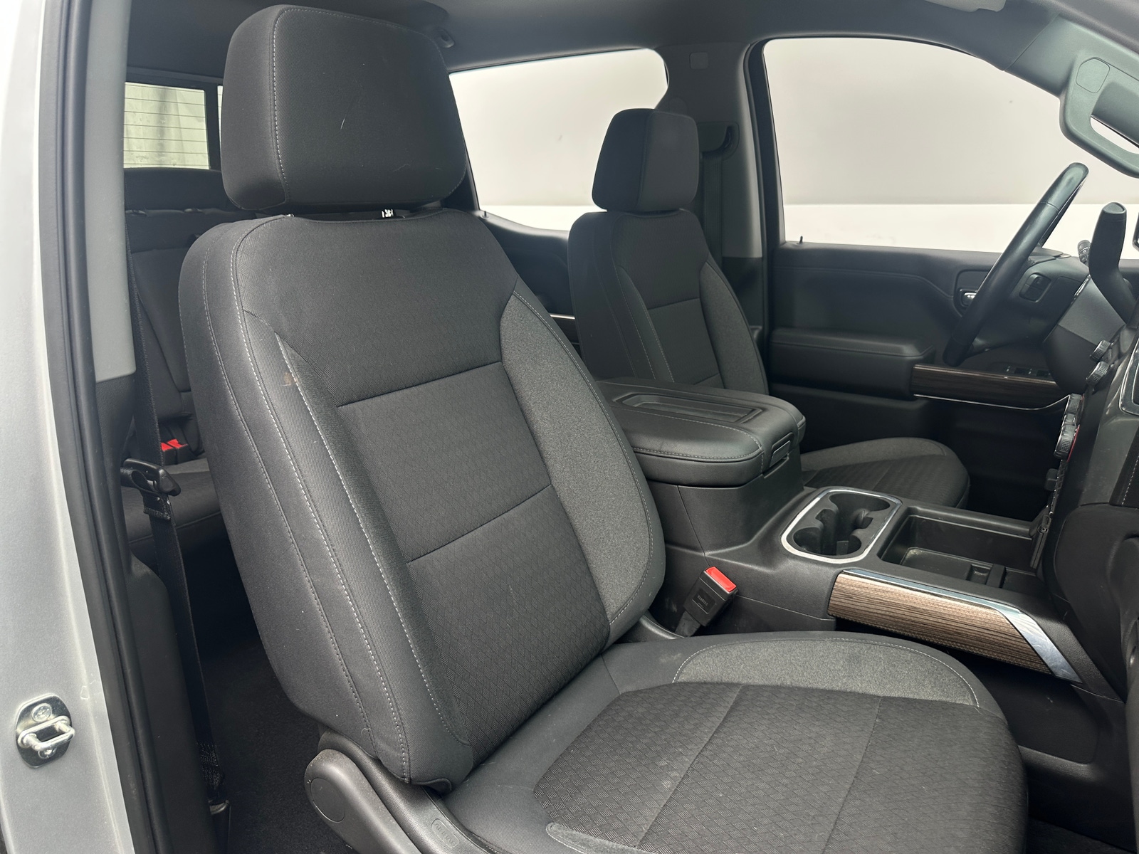 Thumbnail: 2020 Chevrolet Silverado 1500 - 2