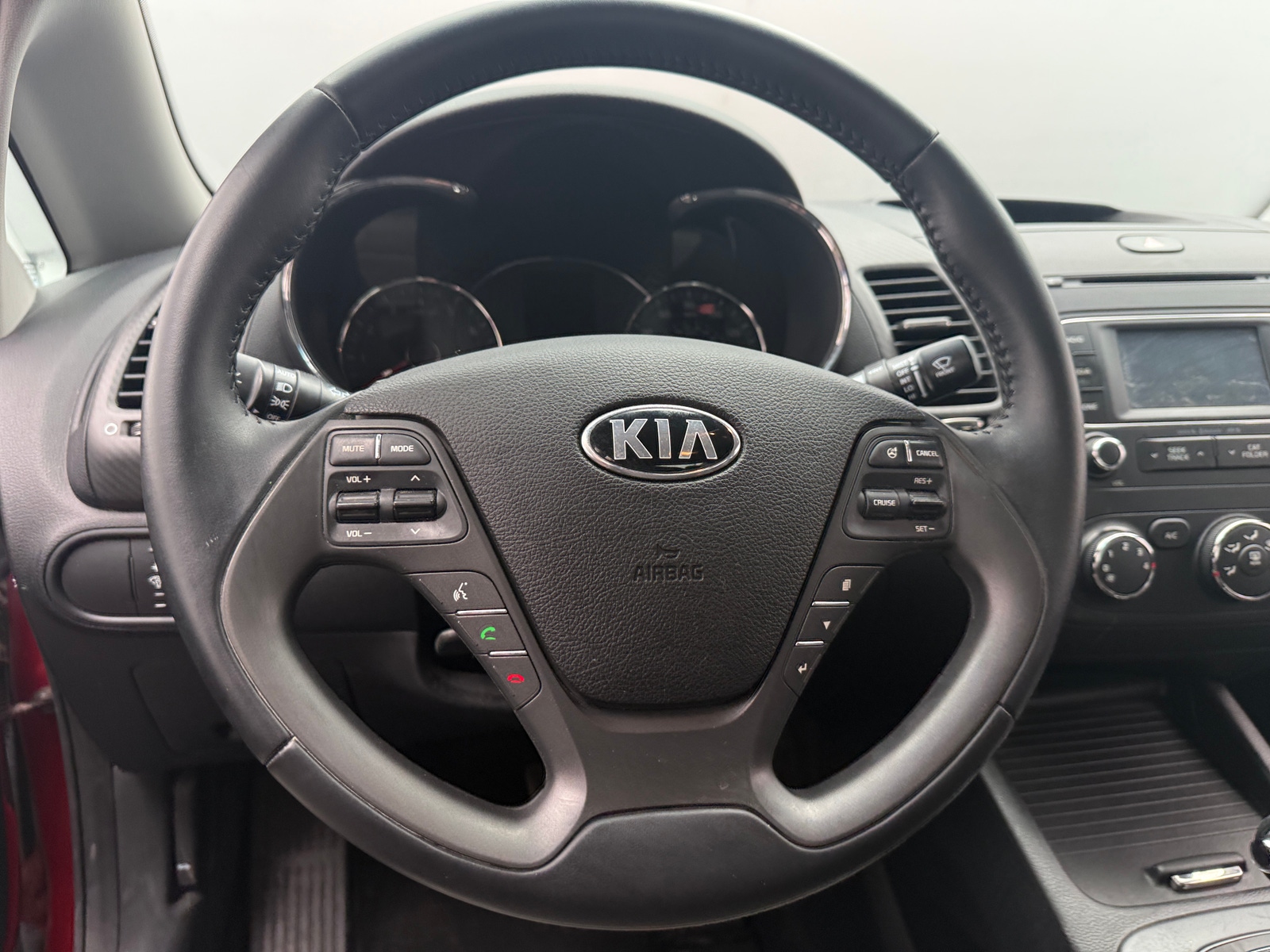 Thumbnail: 2016 Kia Forte - 5