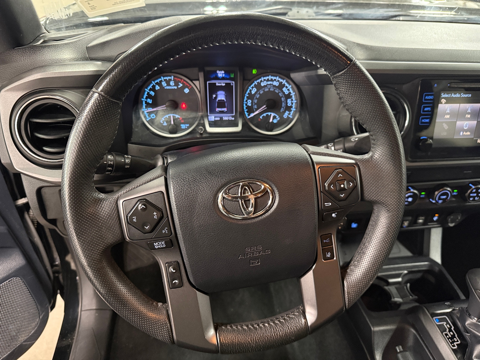 Thumbnail: 2019 Toyota Tacoma - 5