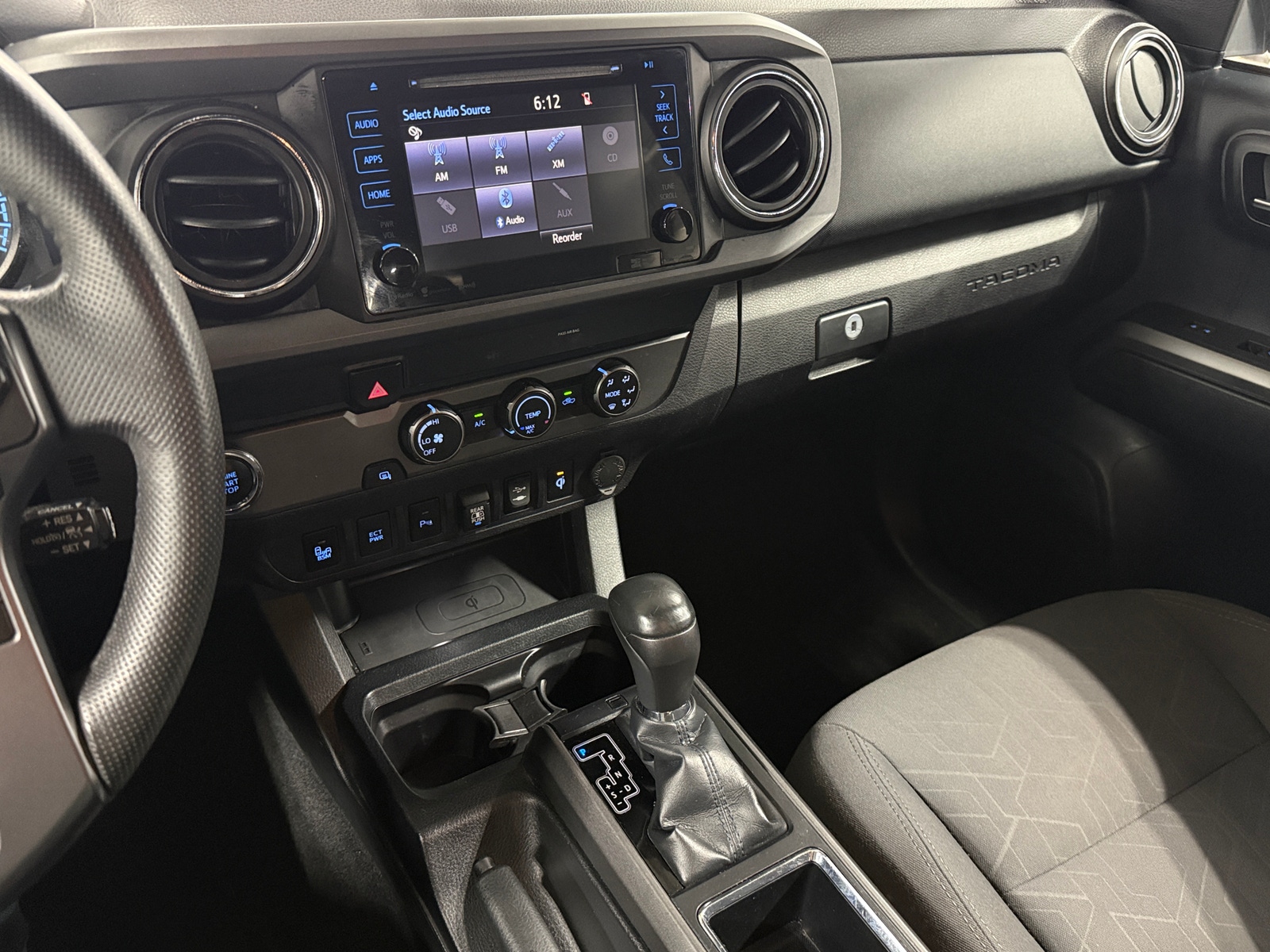 Thumbnail: 2019 Toyota Tacoma - 4