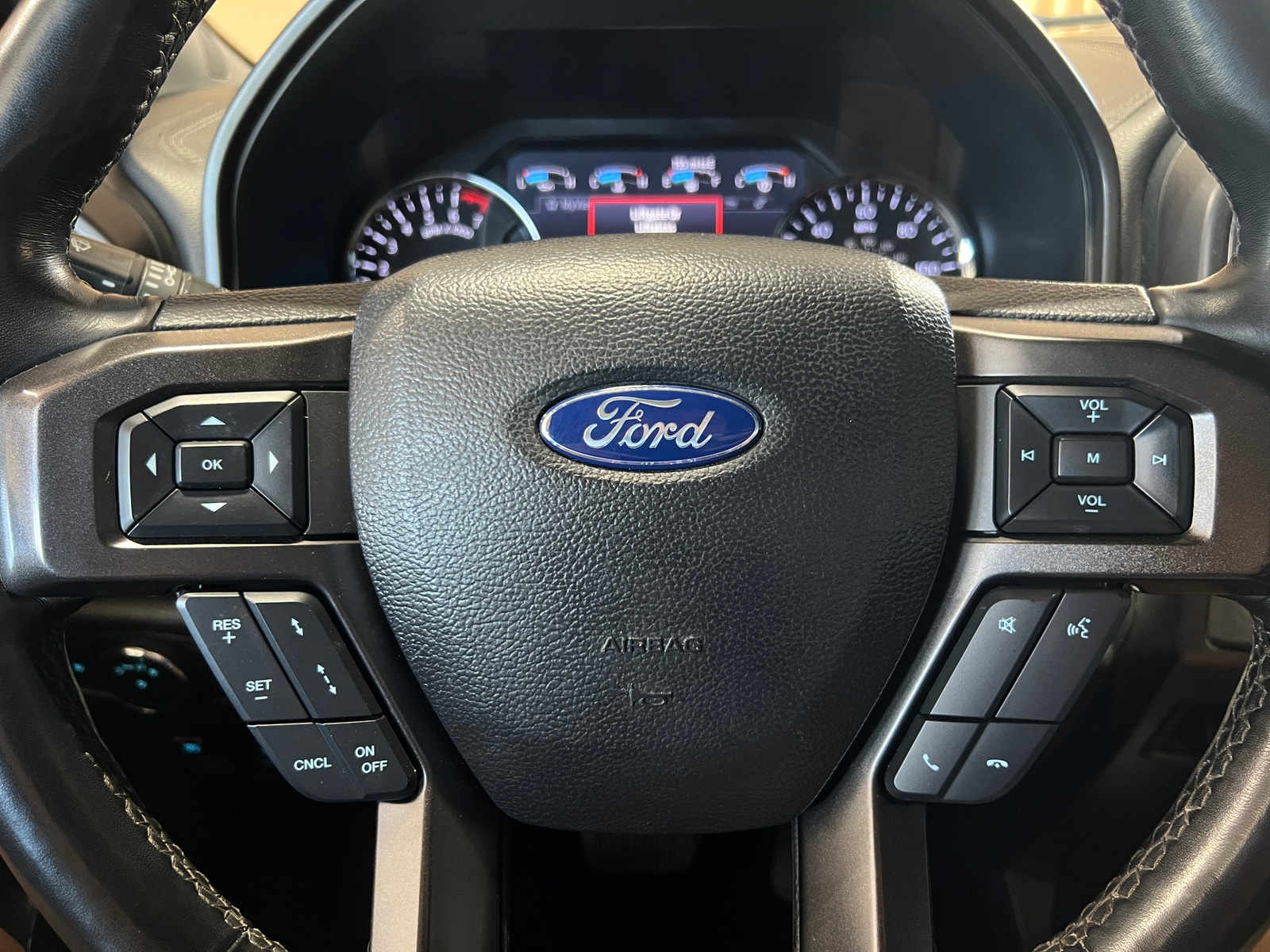 Thumbnail: 2021 Ford Expedition MAX - 4