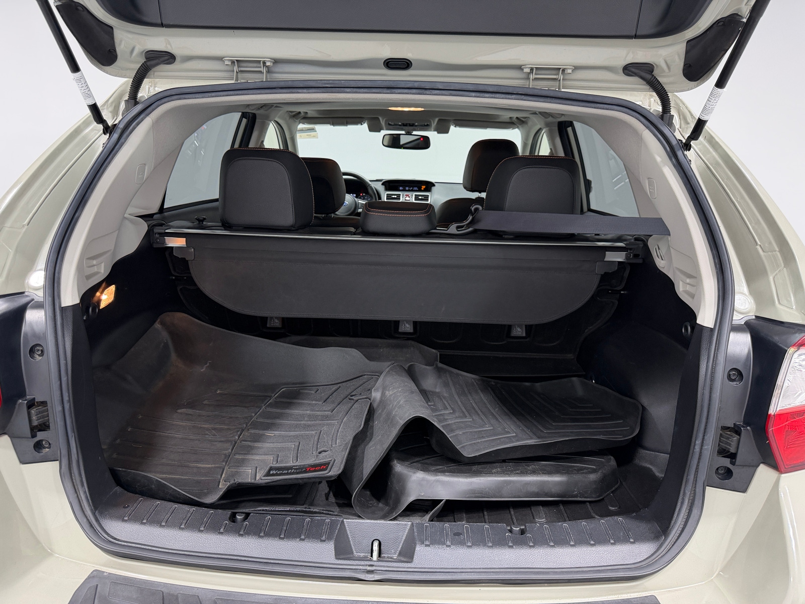 Thumbnail: 2016 Subaru Crosstrek - 6