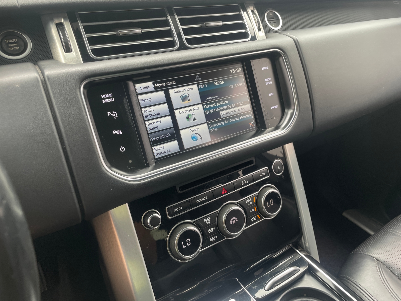 Thumbnail: 2014 Land Rover Range Rover - 3