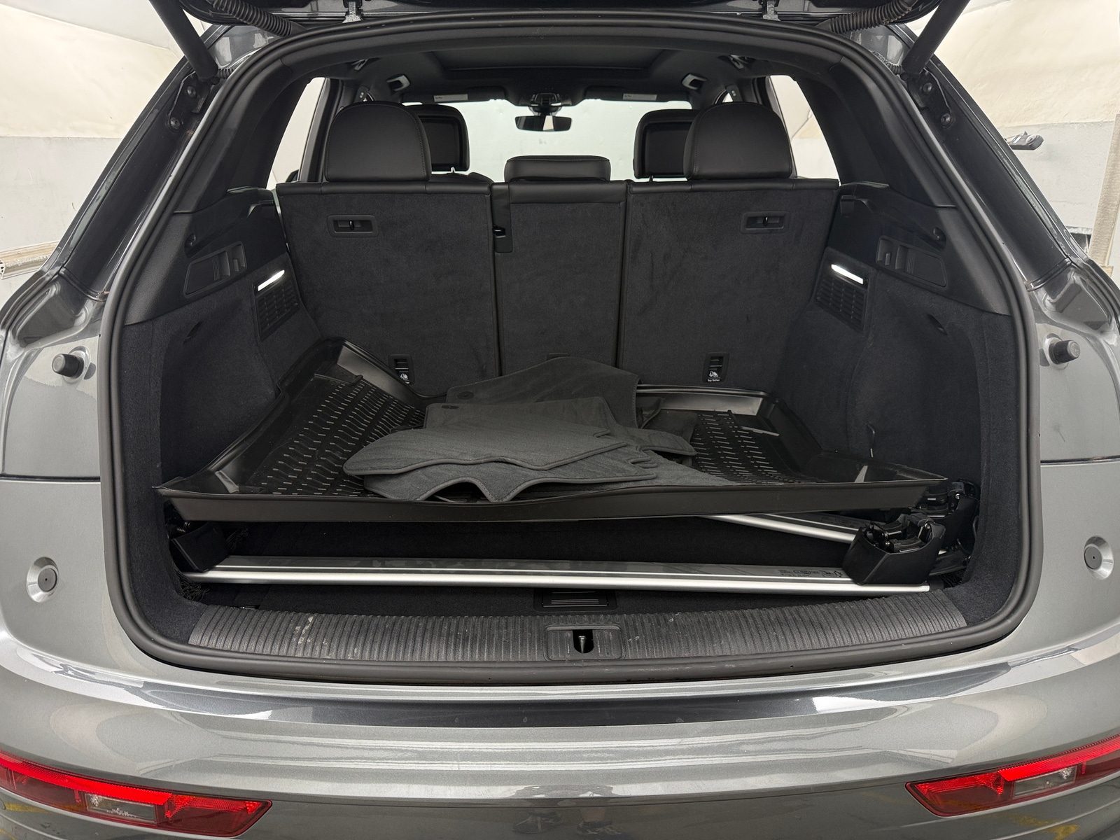 Thumbnail: 2020 Audi Q5 - 6