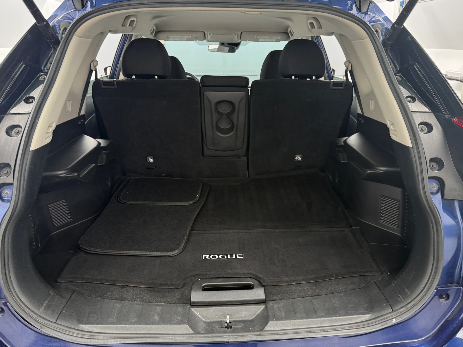 Thumbnail: 2019 Nissan Rogue - 7