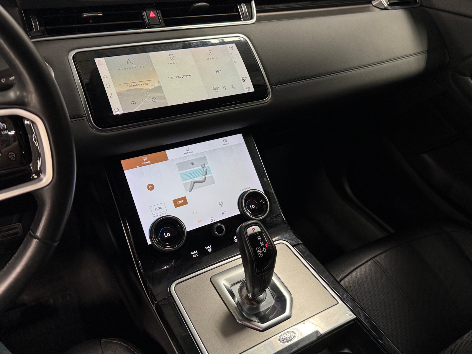 Thumbnail: 2022 Land Rover Range Rover Evoque - 3