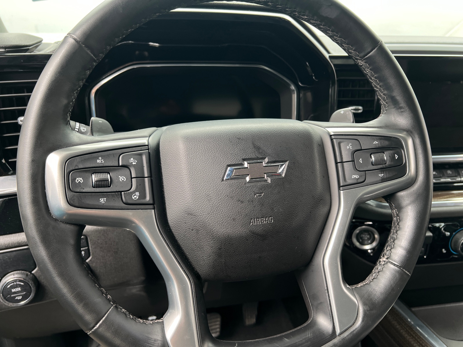Thumbnail: 2024 Chevrolet Silverado 1500 - 5