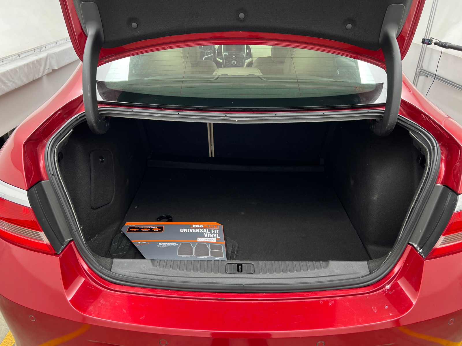 Thumbnail: 2013 Buick Verano - 6