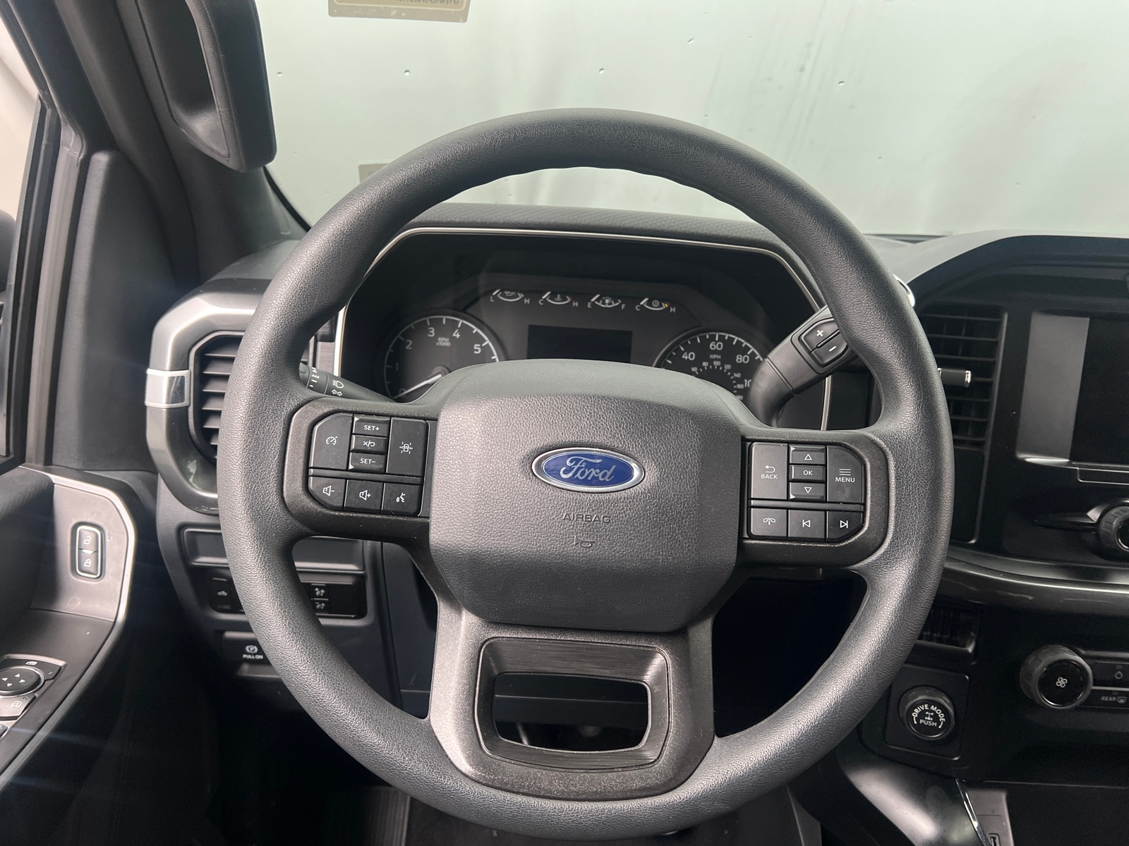 Thumbnail: 2023 Ford Econoline - 5