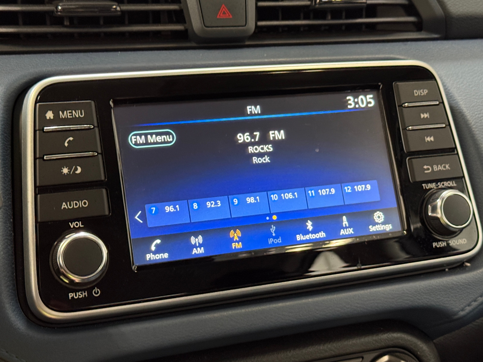 Thumbnail: 2025 Nissan Versa - 4