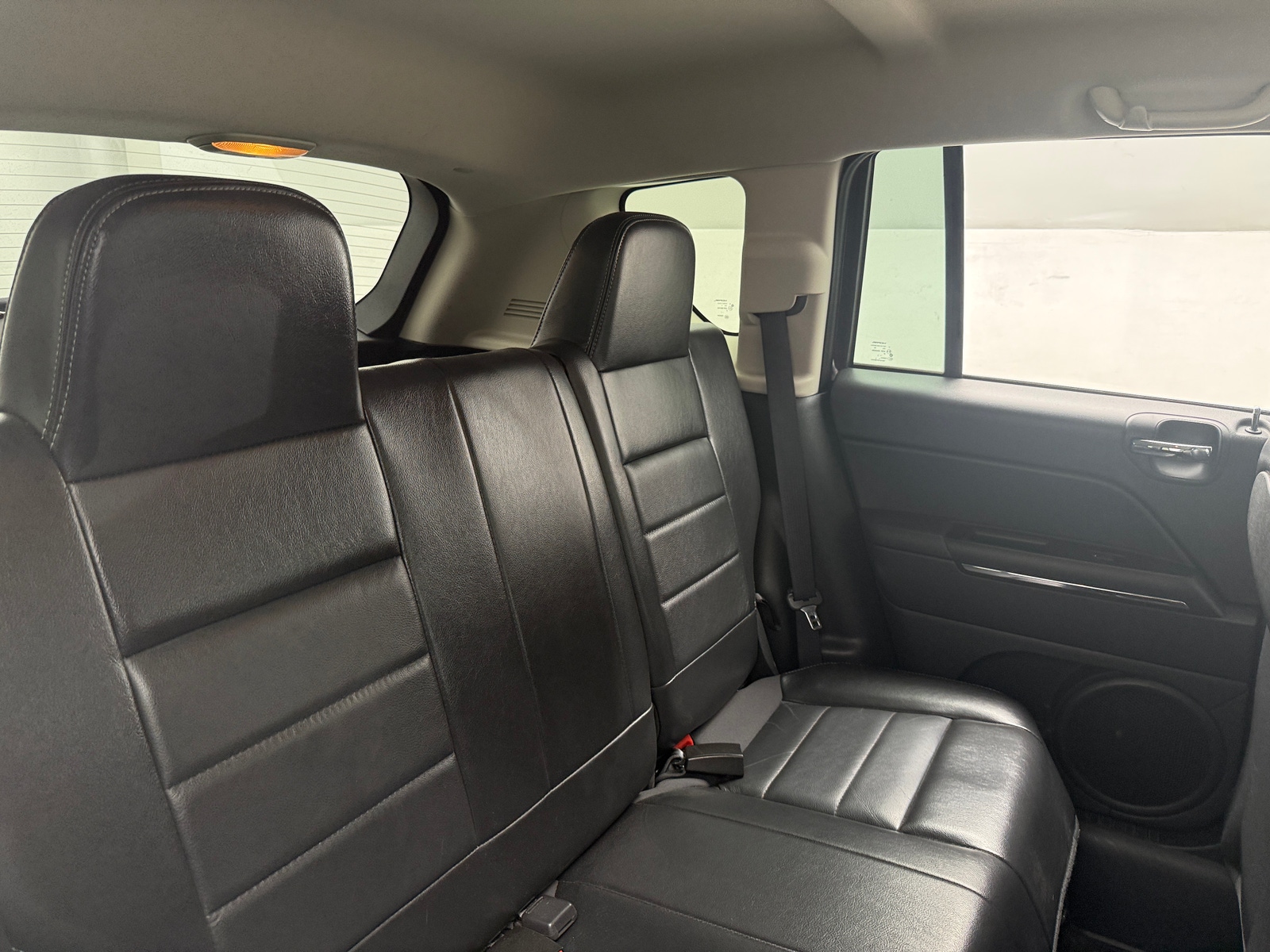 Thumbnail: 2011 Jeep Compass - 6