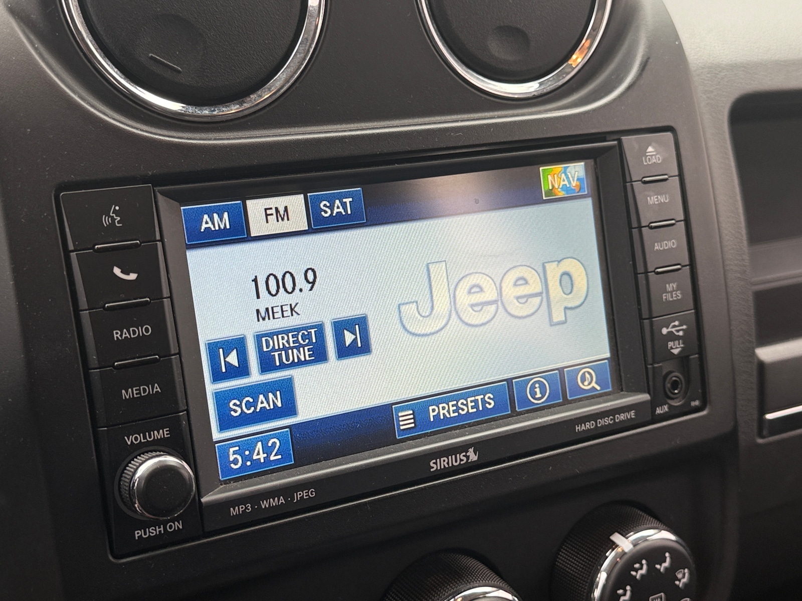 Thumbnail: 2011 Jeep Compass - 4