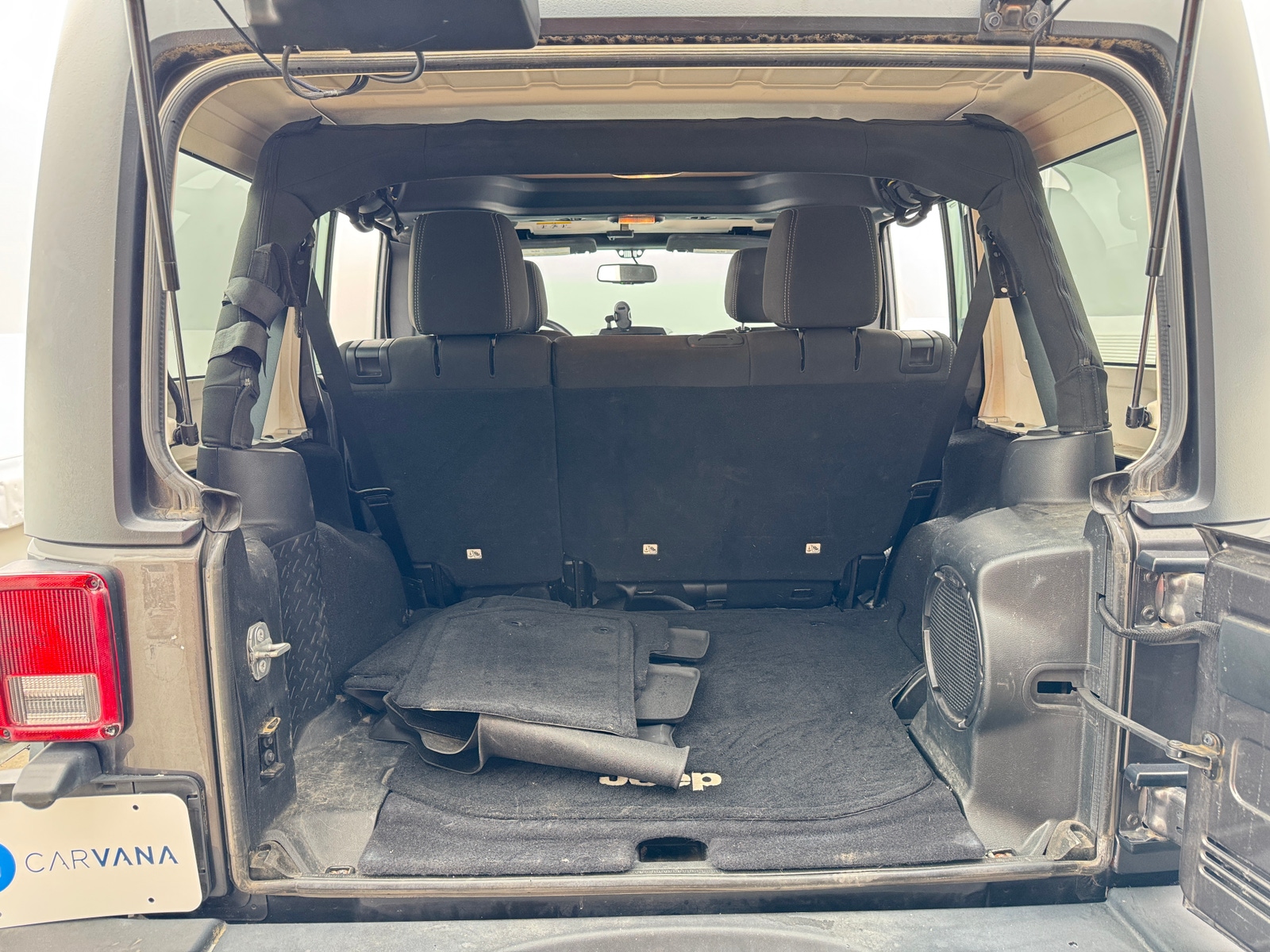Thumbnail: 2014 Jeep Wrangler - 7