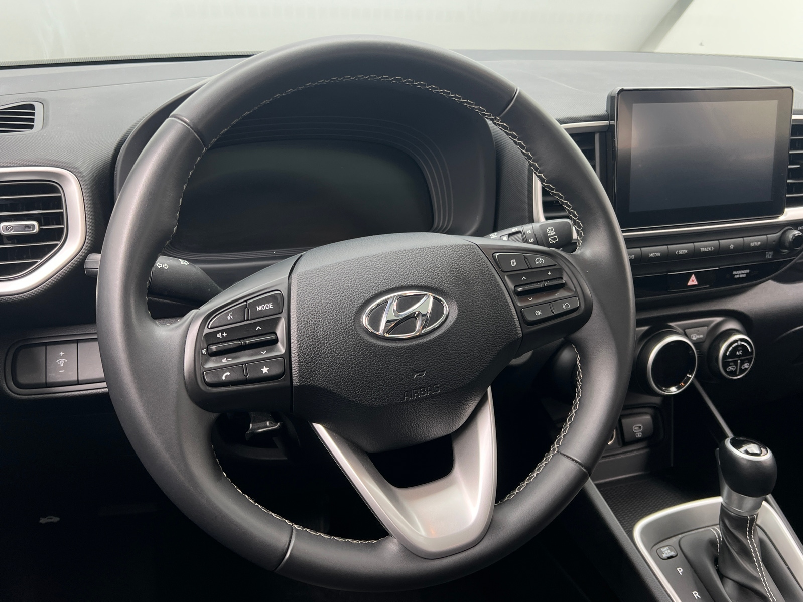 Thumbnail: 2025 Hyundai Venue - 5