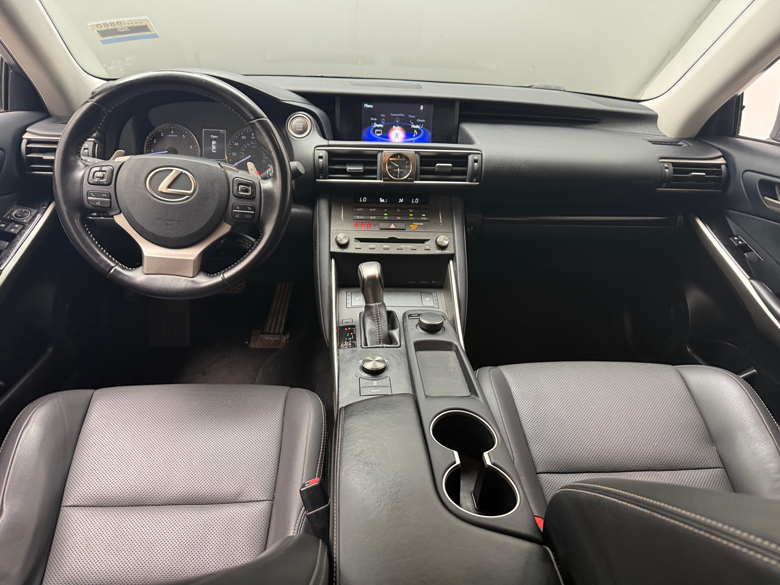 Thumbnail: 2020 Lexus IS - 2