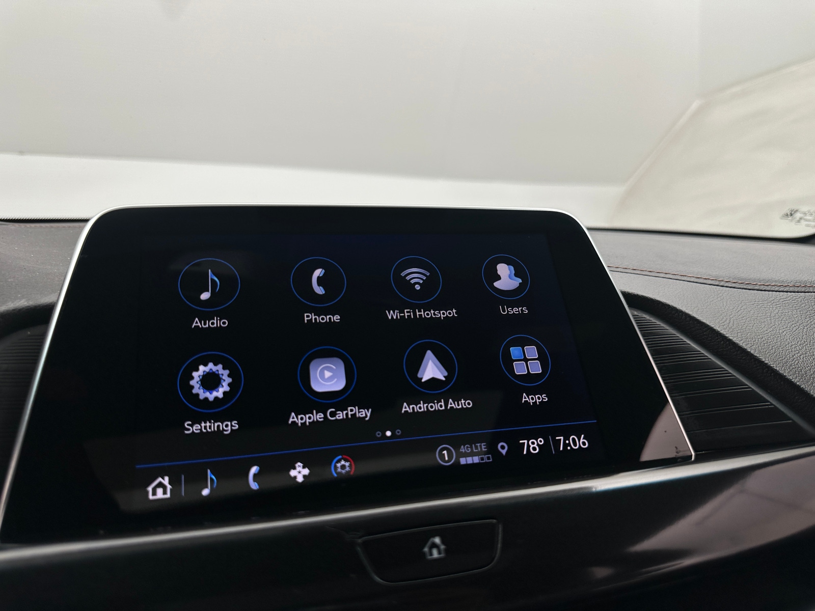 Thumbnail: 2023 Cadillac CT4 - 3