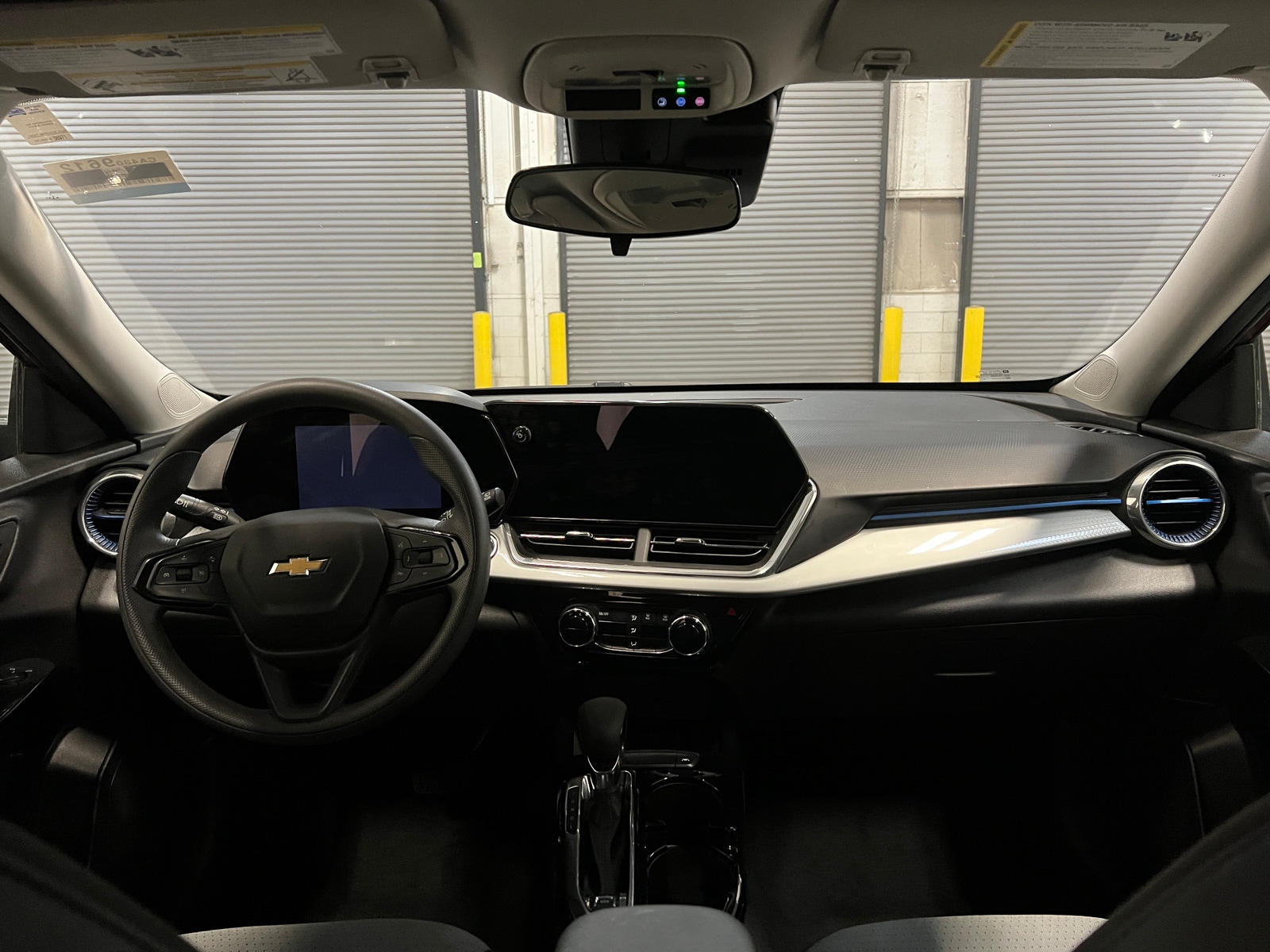 Thumbnail: 2025 Chevrolet Trax - 3