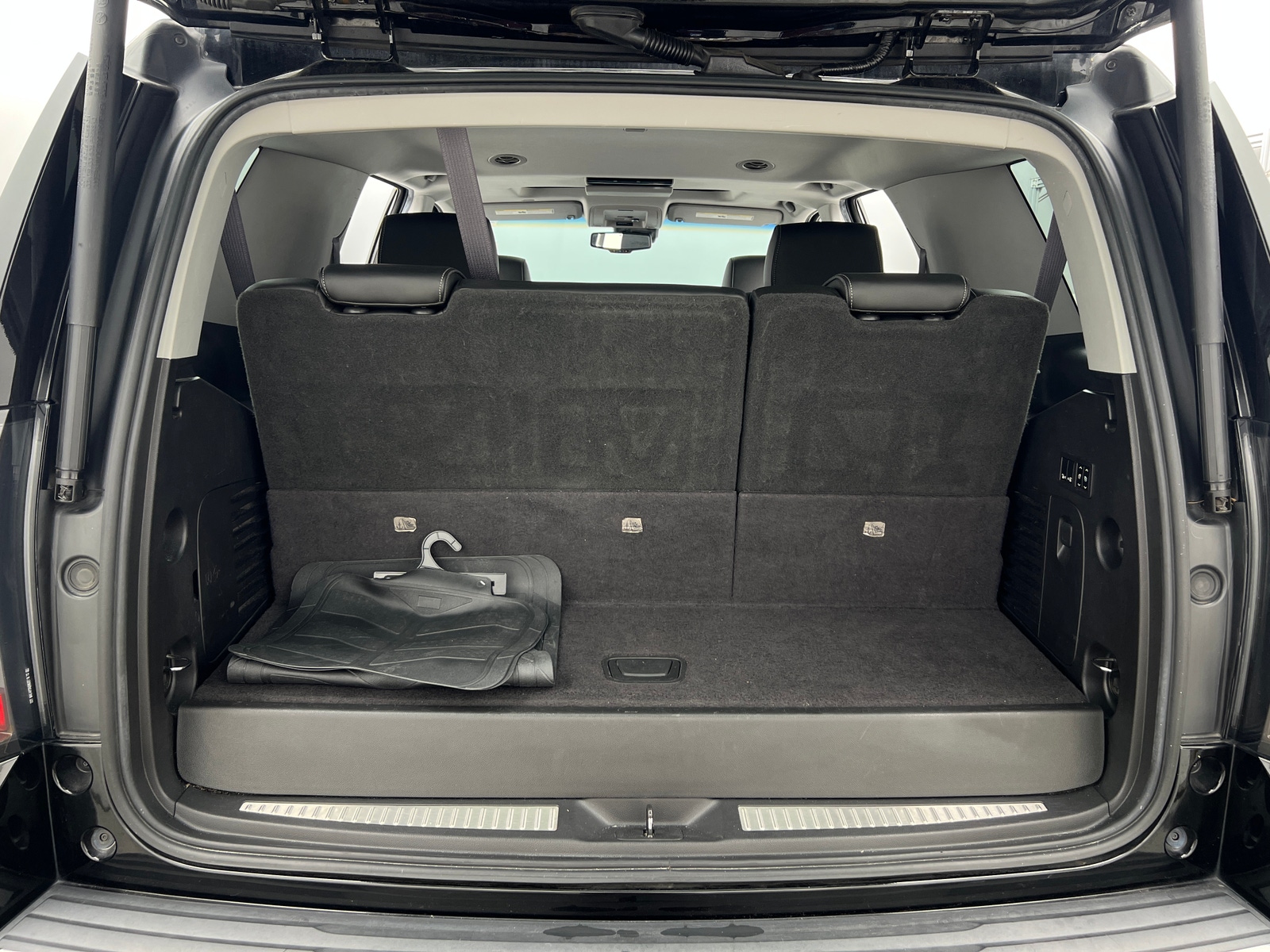 Thumbnail: 2017 GMC Yukon - 6