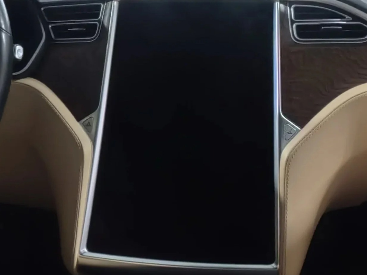 Thumbnail: 2017 Tesla Model S - 3