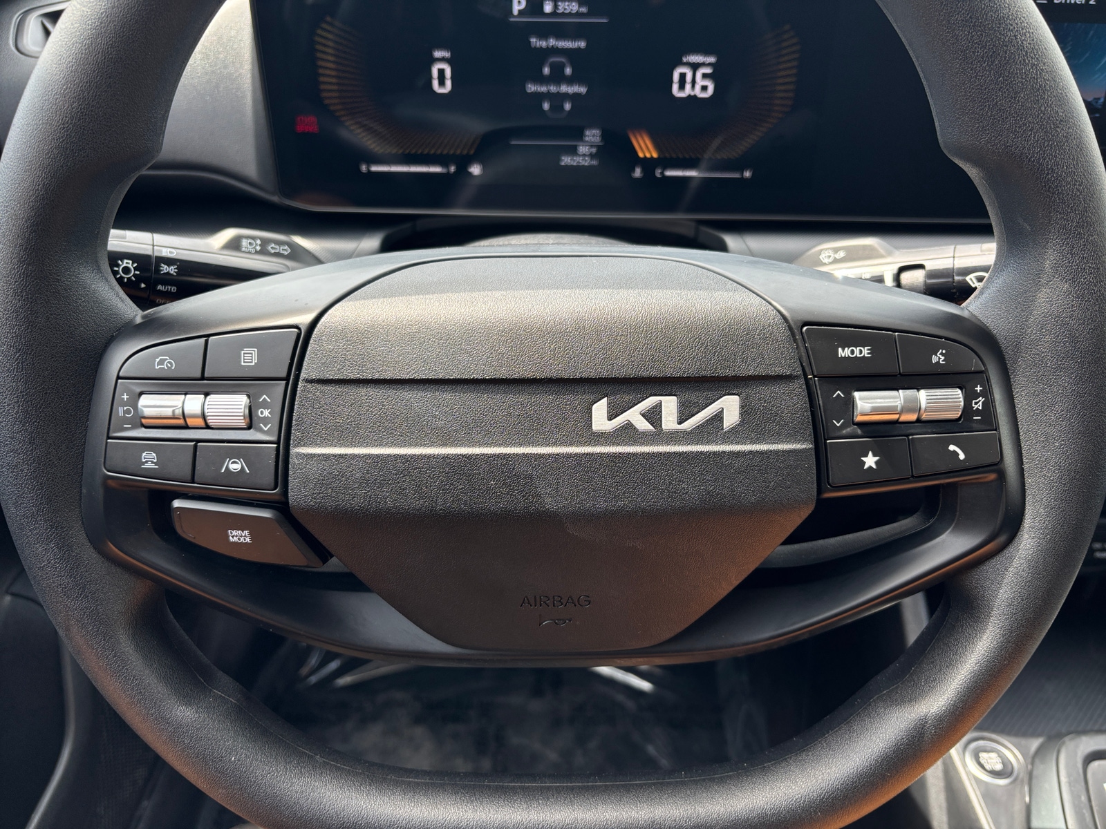Thumbnail: 2025 Kia K4 - 5
